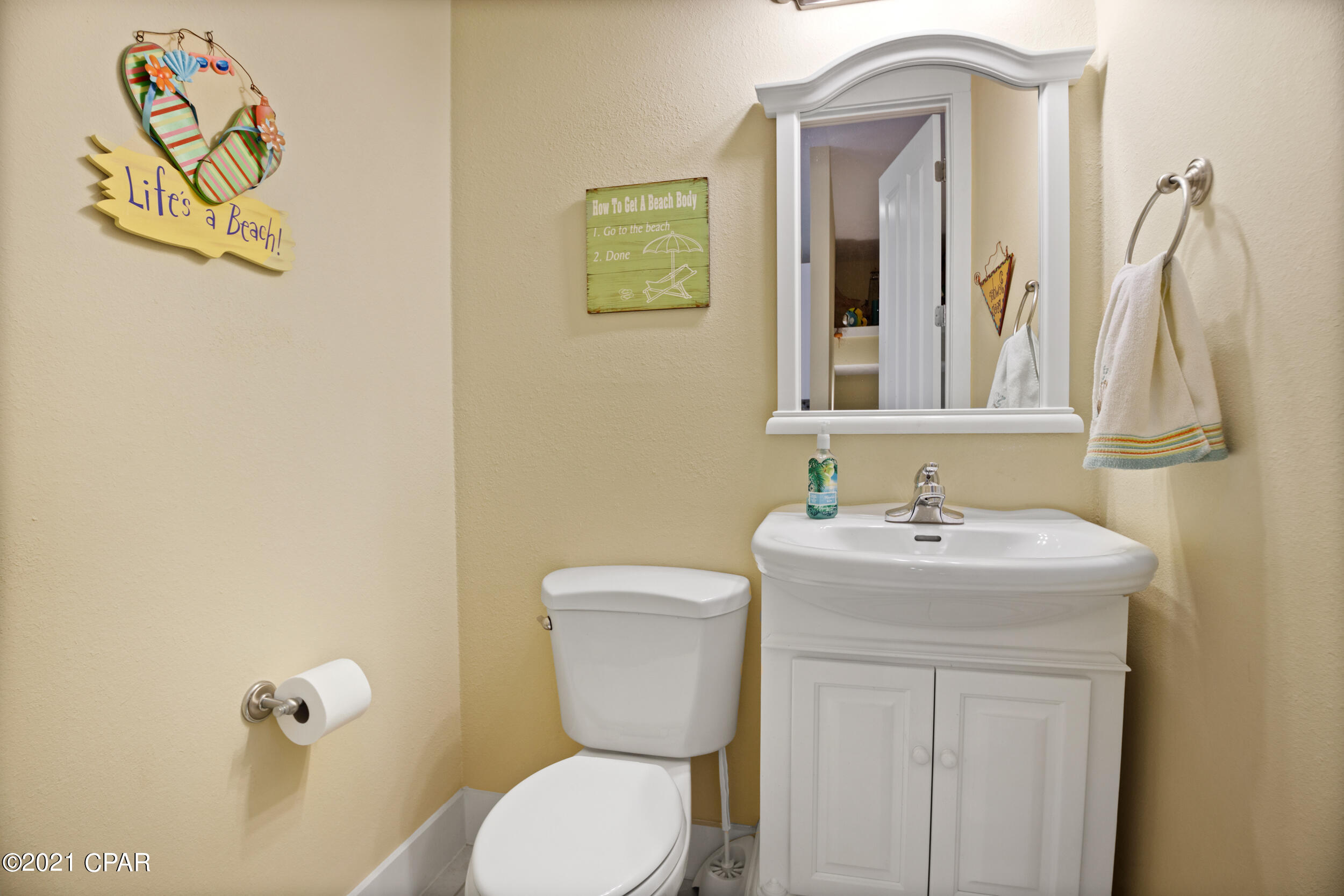 Casa Del Mar - Residential