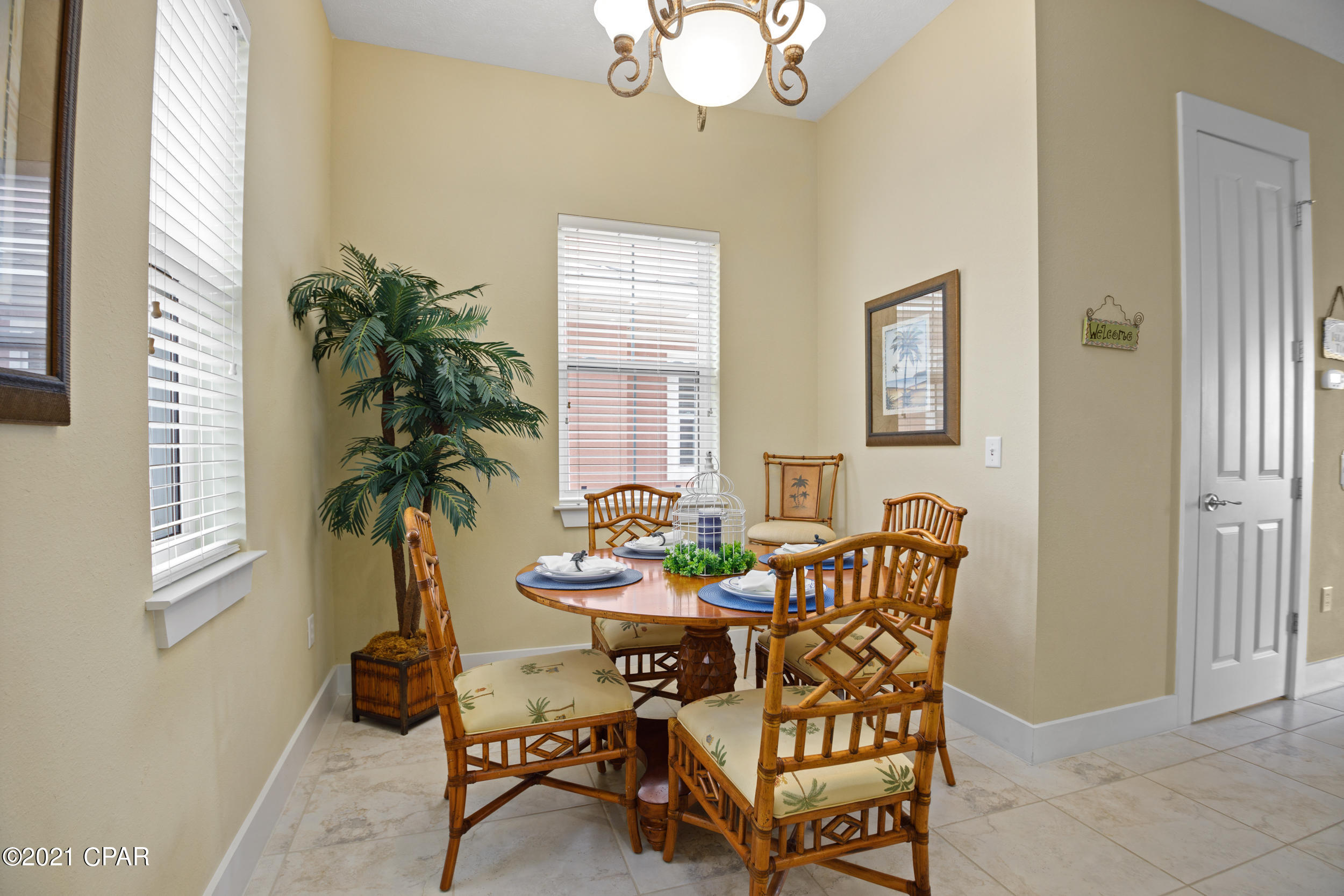 Casa Del Mar - Residential