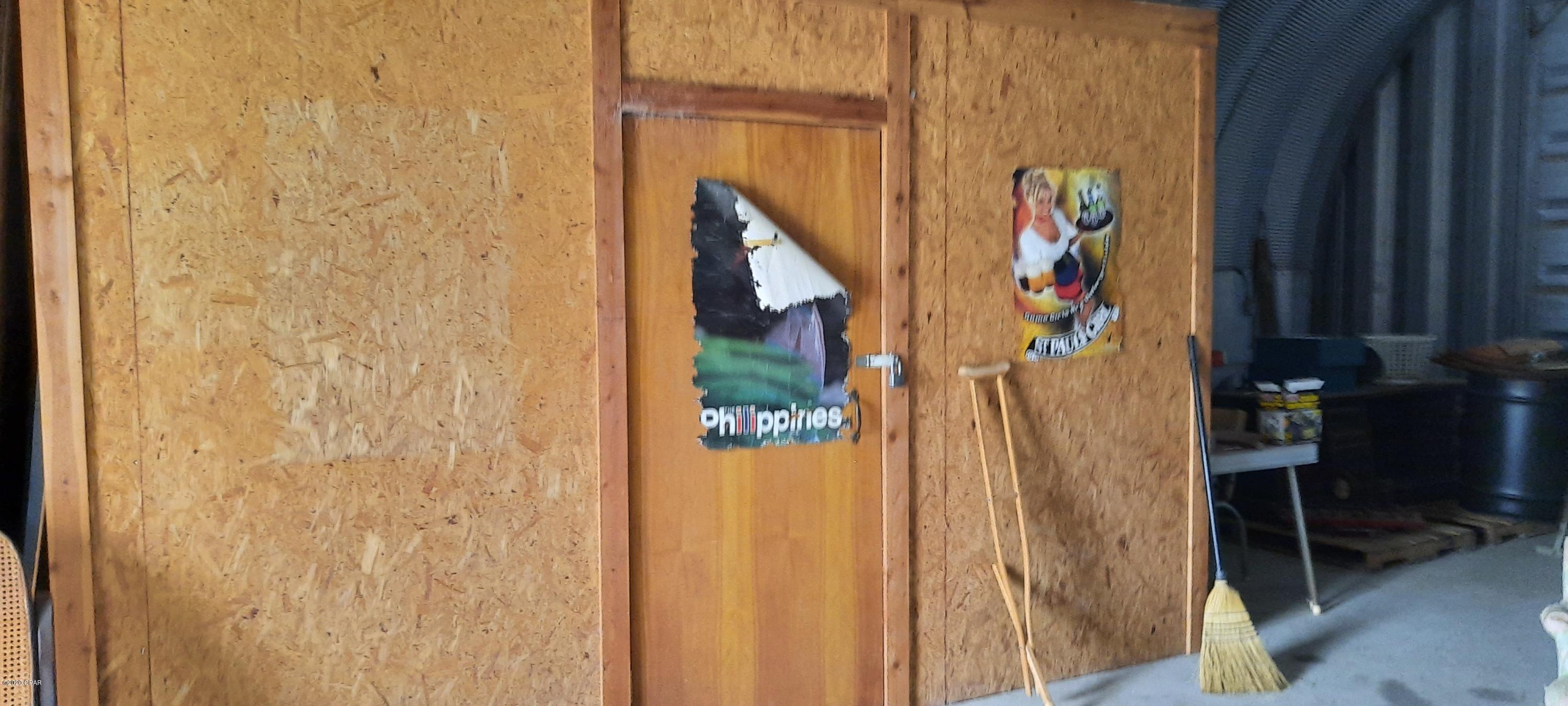 [No Recorded Subdiv] - Land