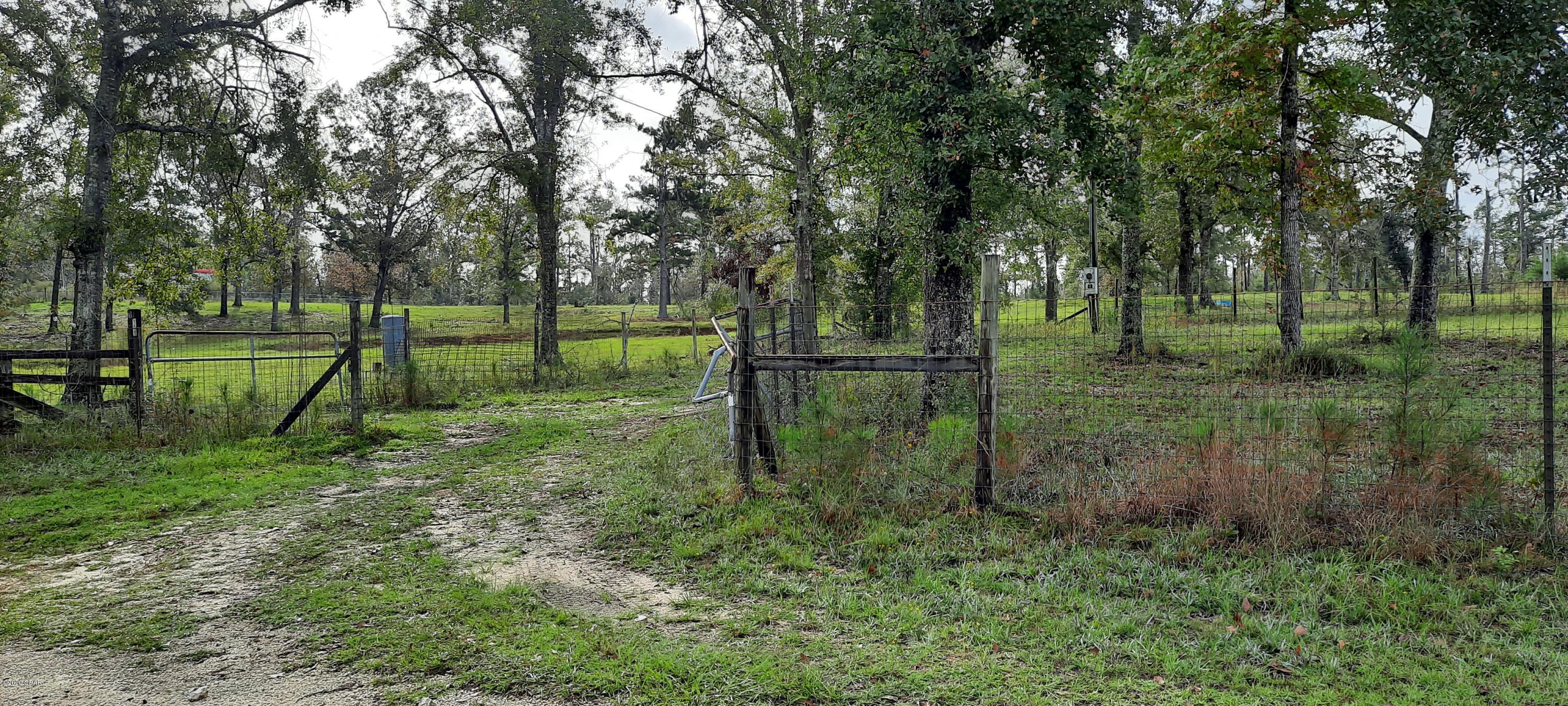 [No Recorded Subdiv] - Land