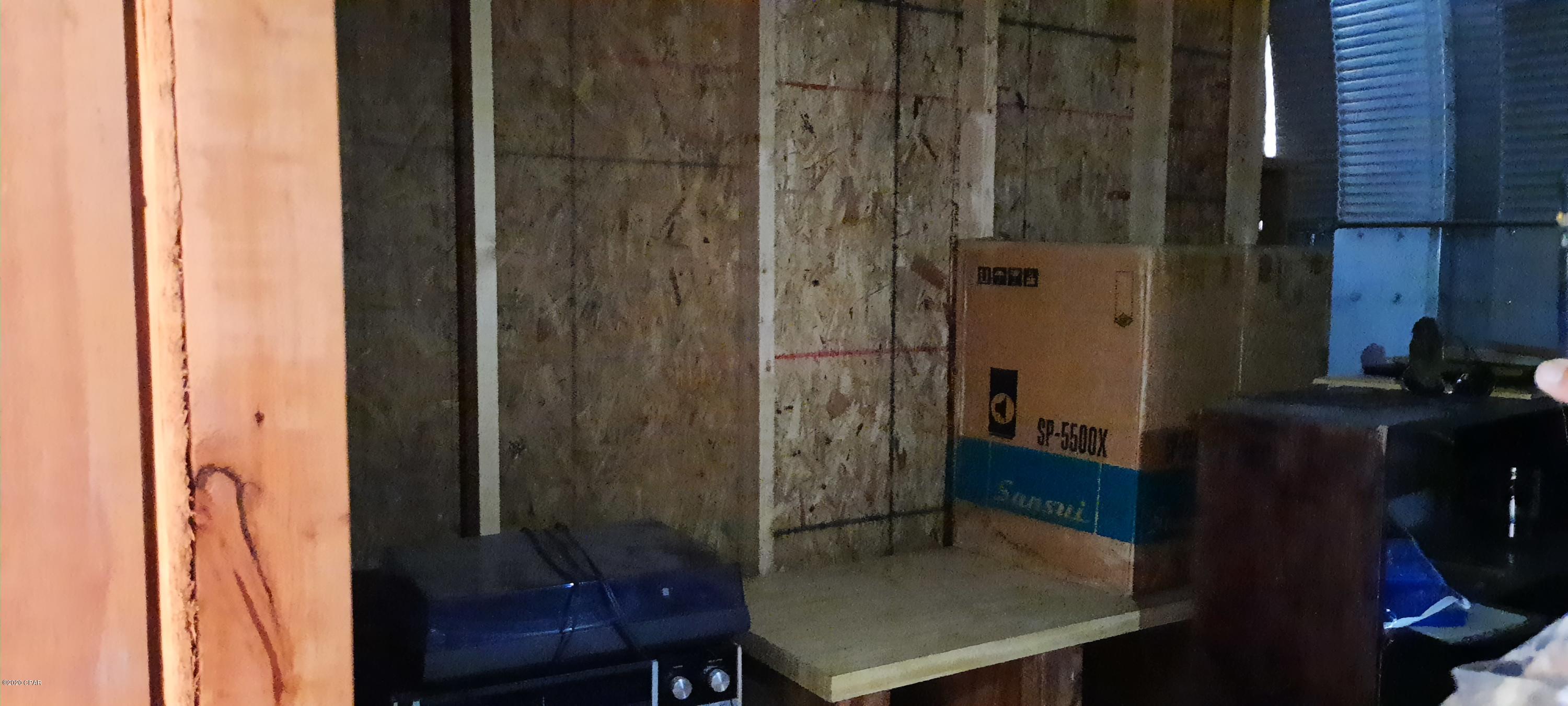 [No Recorded Subdiv] - Land