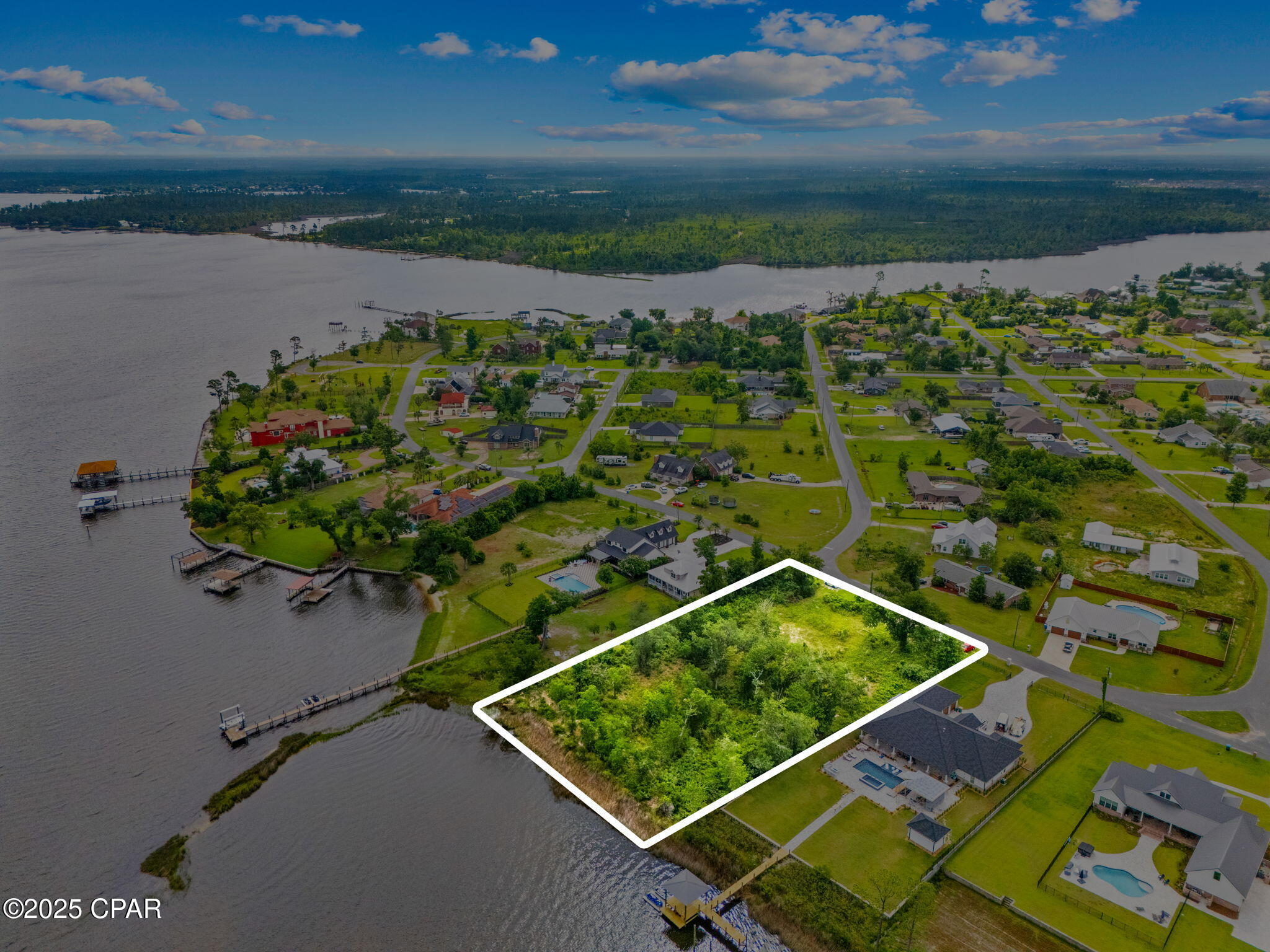 College Point 1st Add - Land