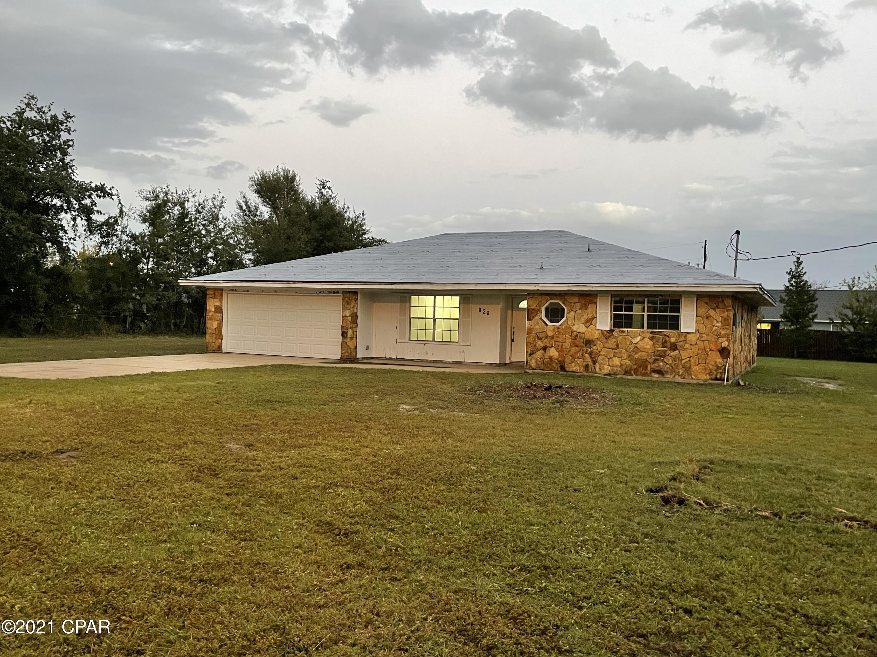 Boat Race Estates - Residential