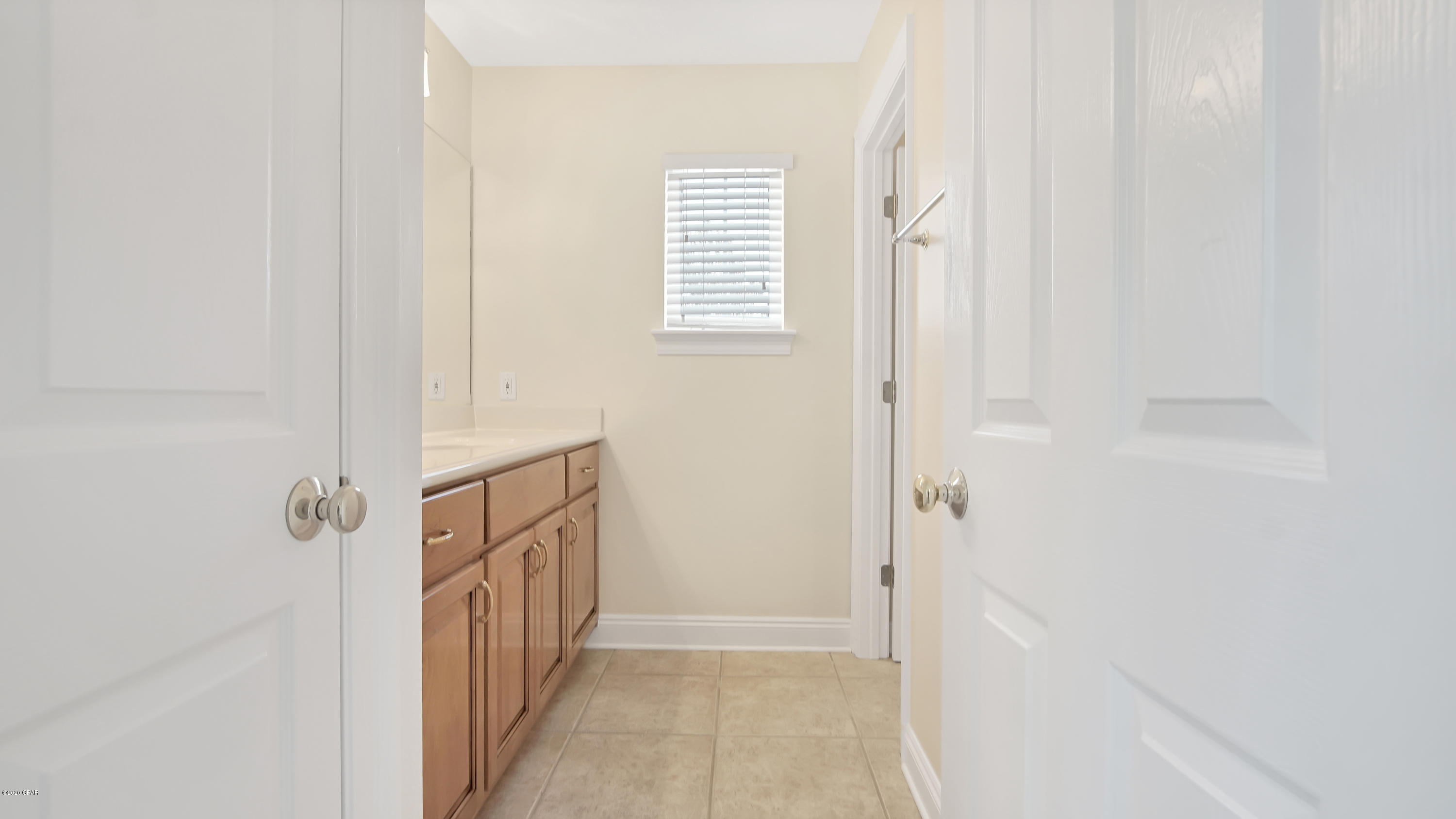 Bay Breeze - Residential