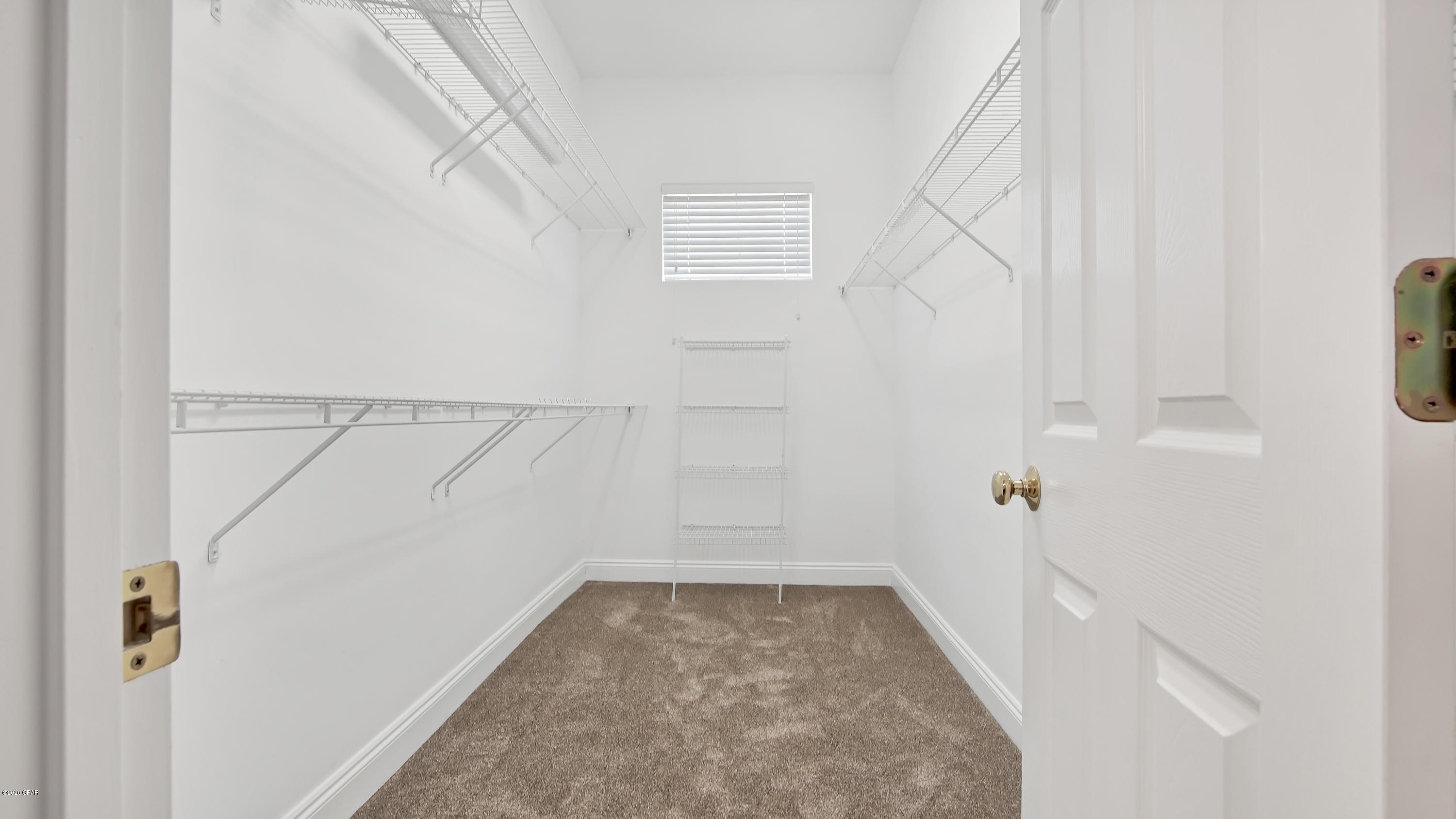 Bay Breeze - Residential