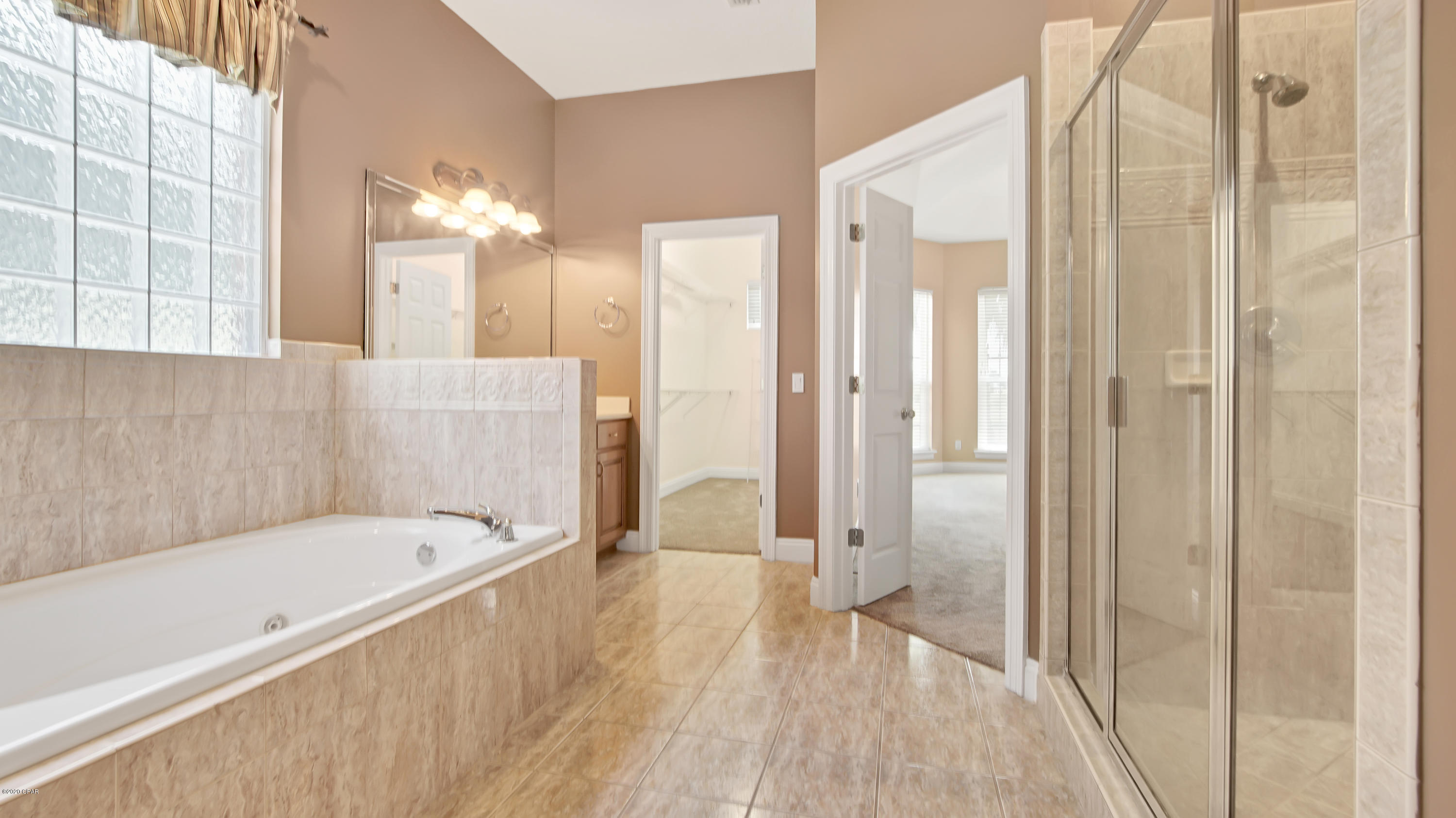 Bay Breeze - Residential