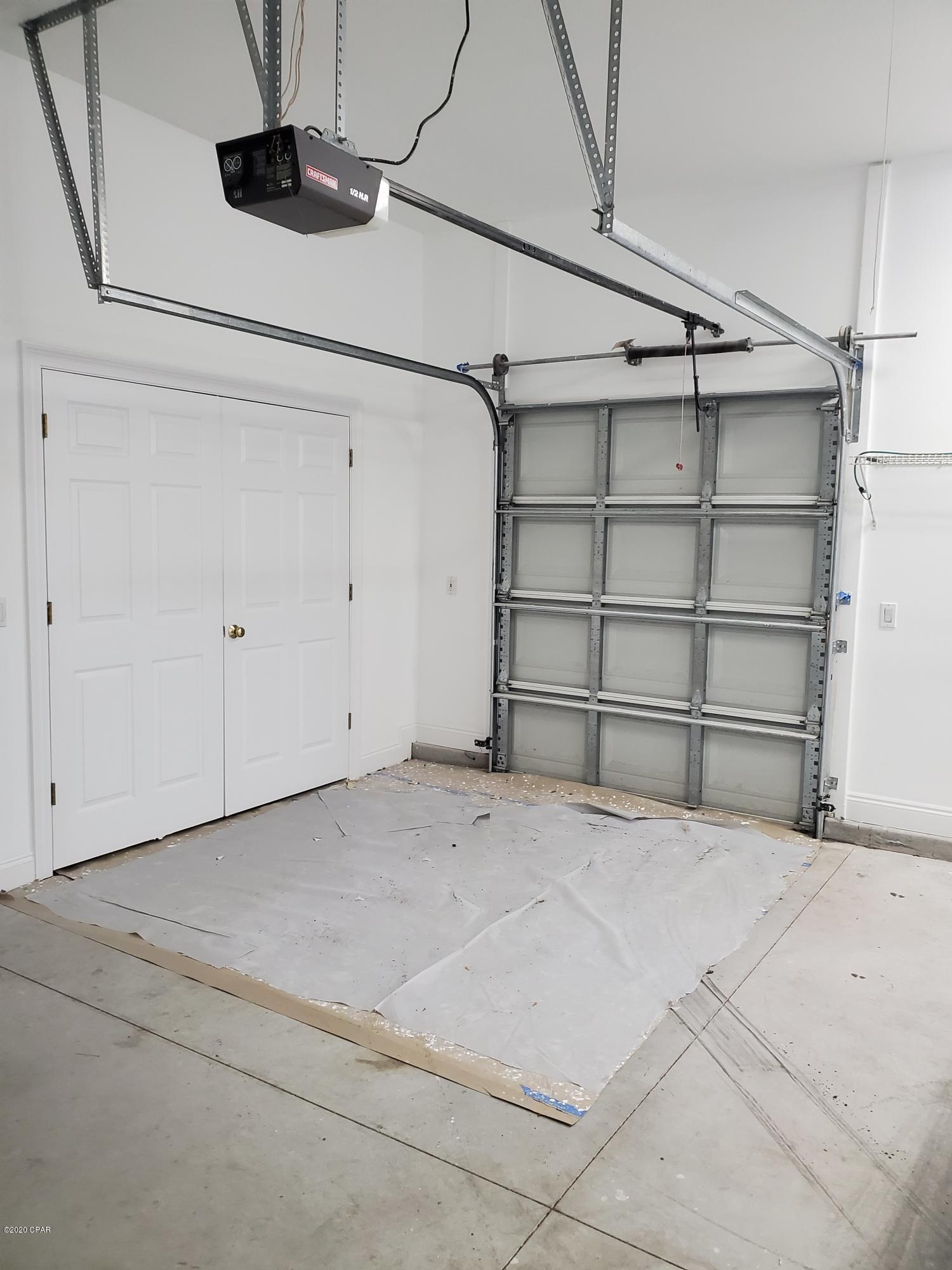 Bay Breeze - Residential