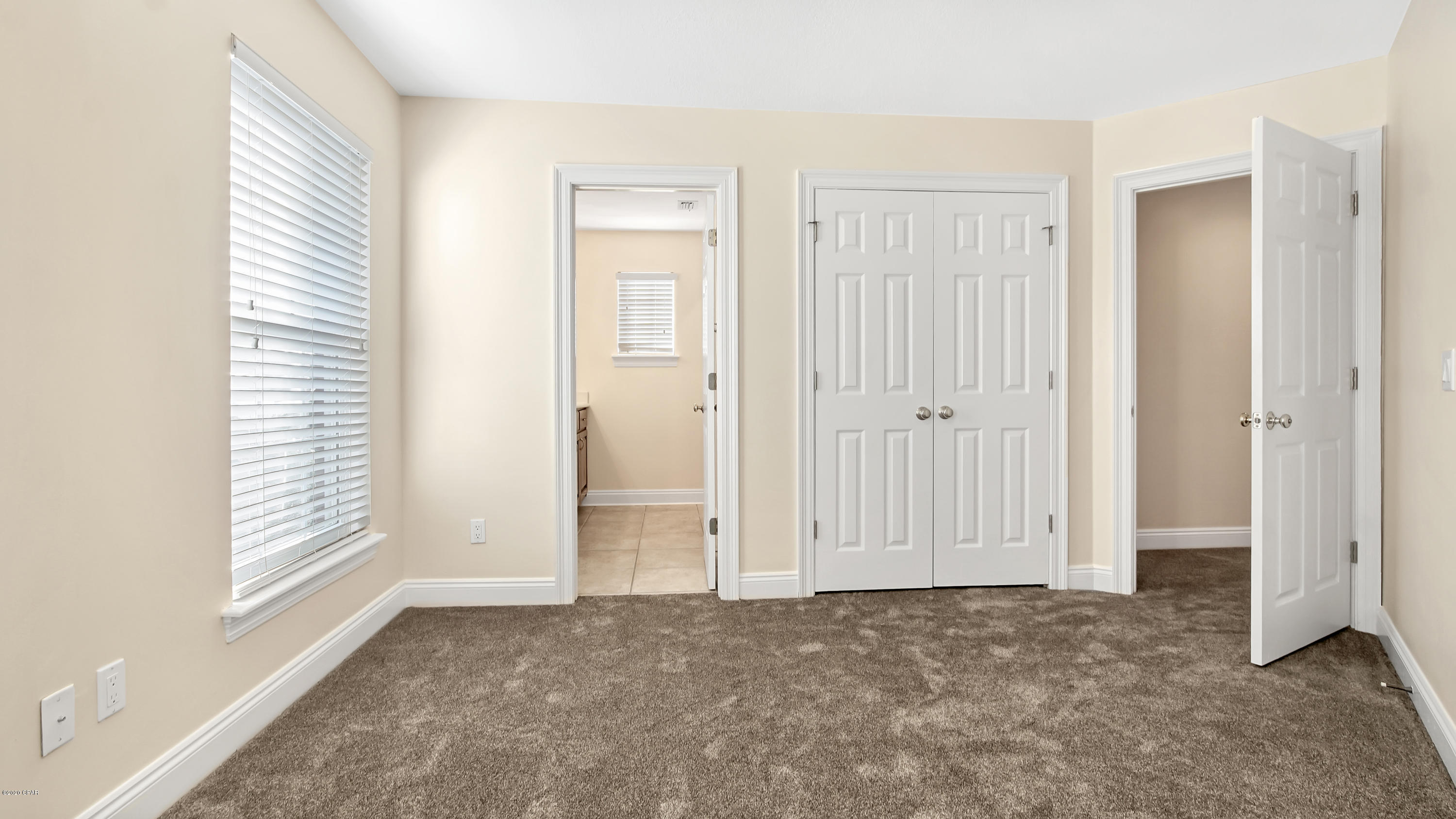 Bay Breeze - Residential