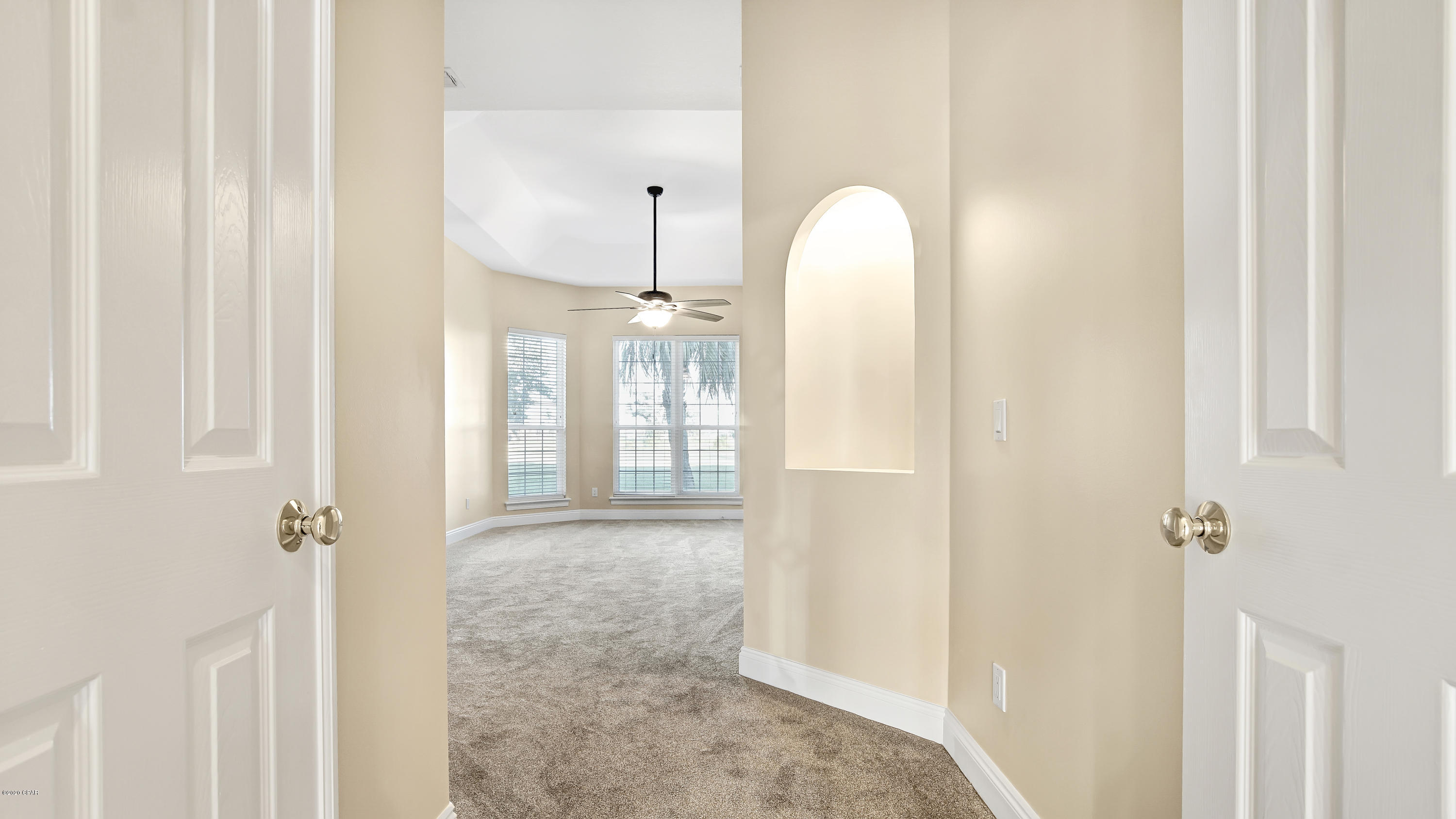 Bay Breeze - Residential