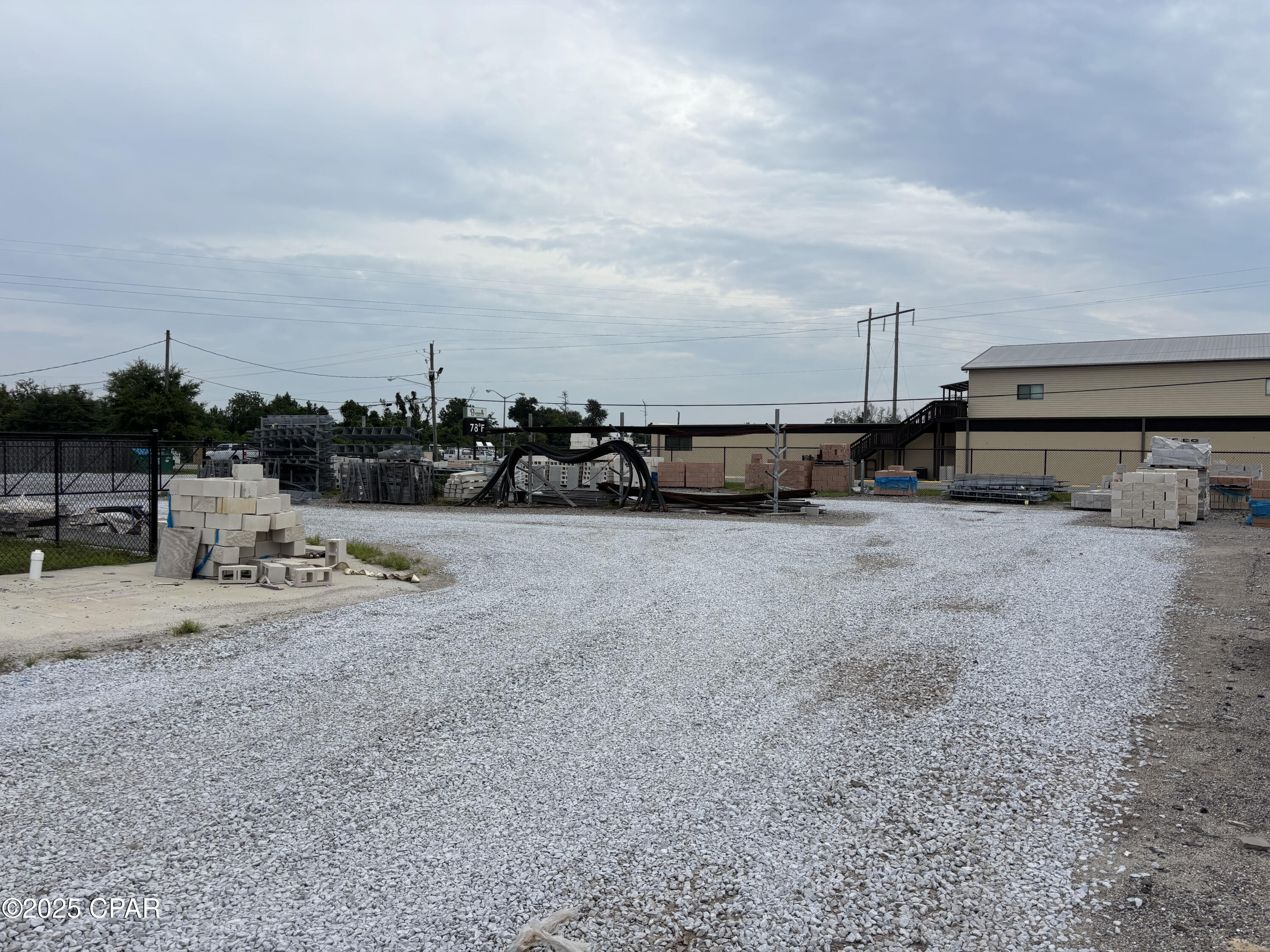 [No Recorded Subdiv] - Commercial Sale