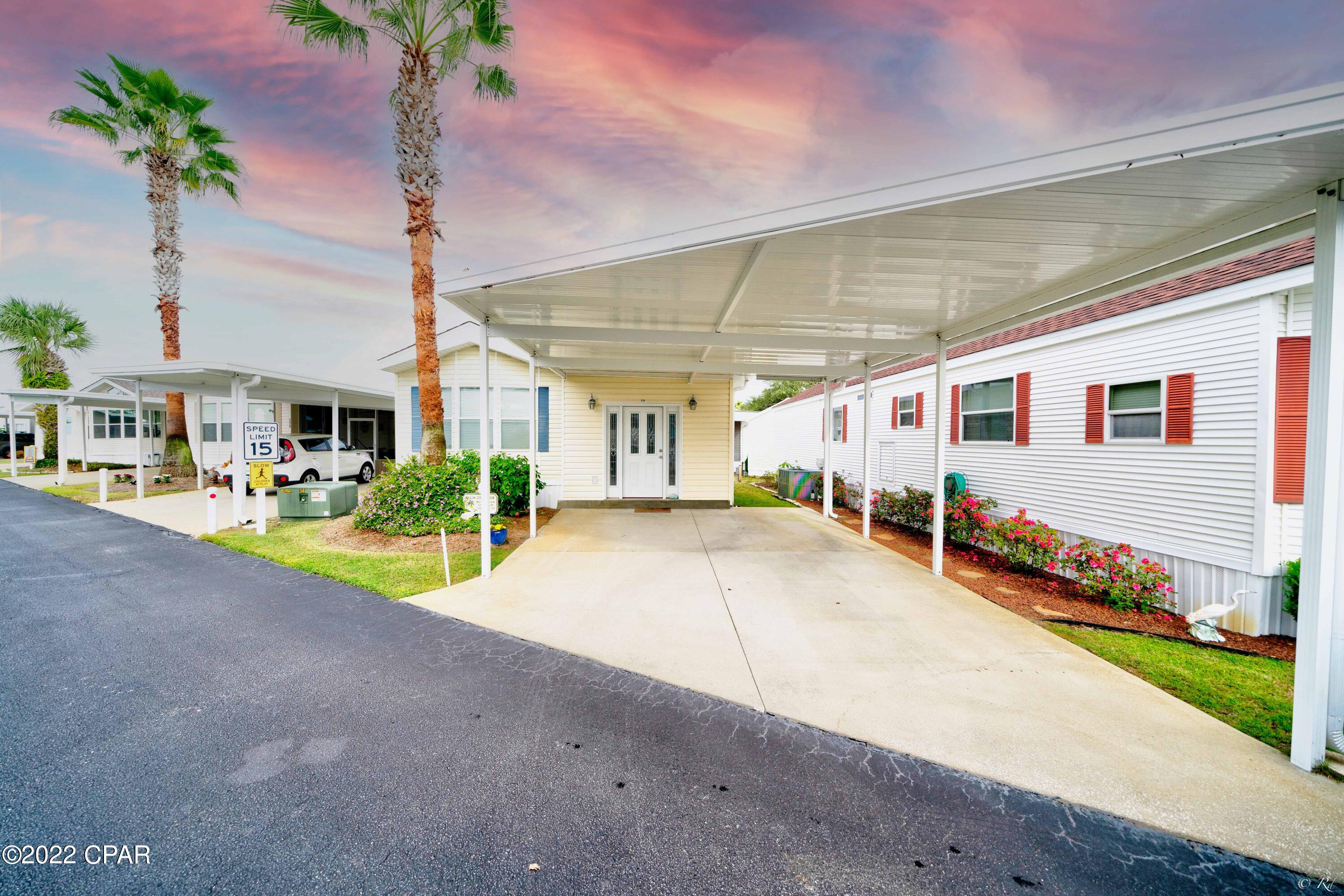 Emerald Pointe Resort - Residential