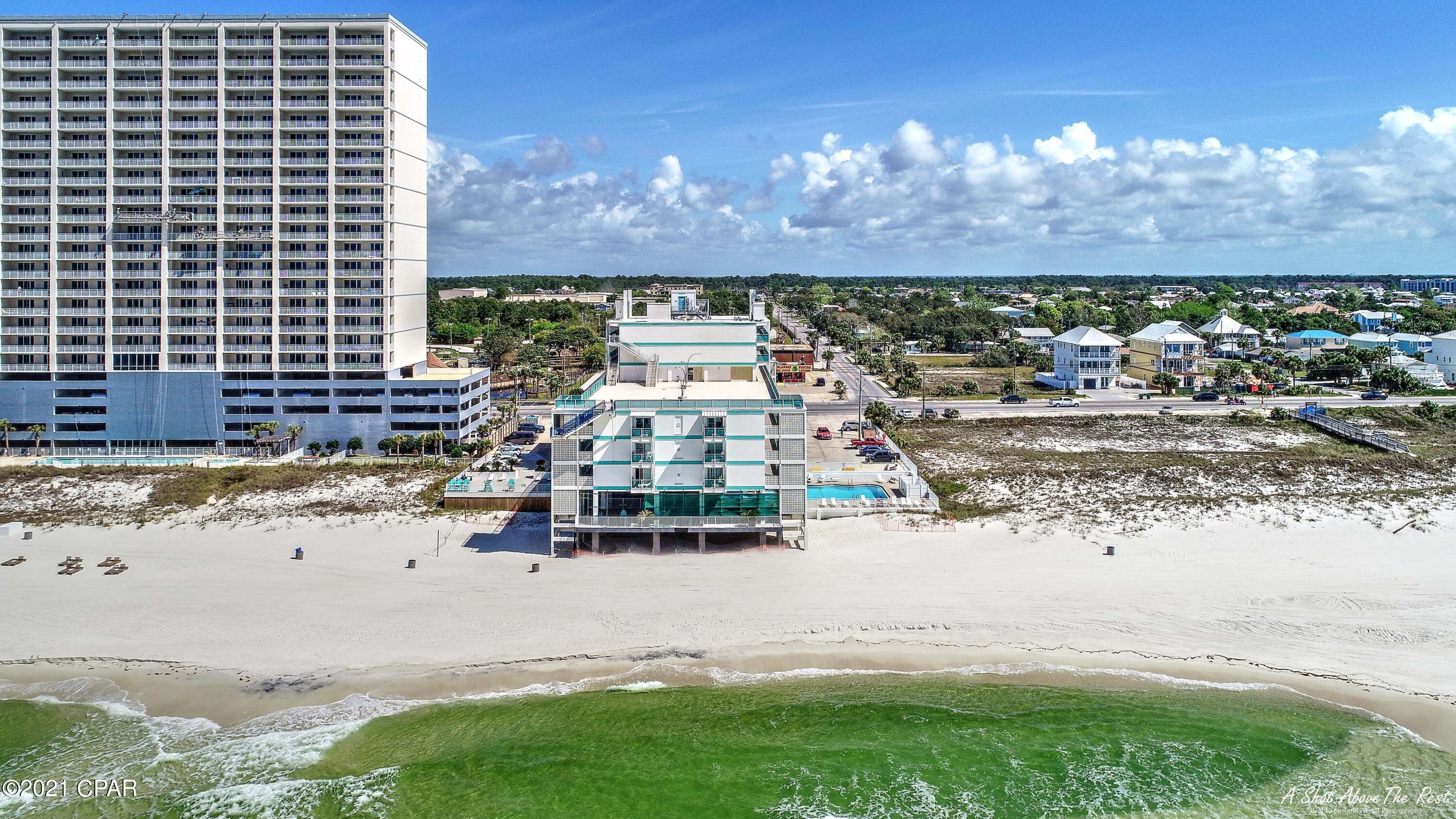 Fontainebleau Terrace - Residential