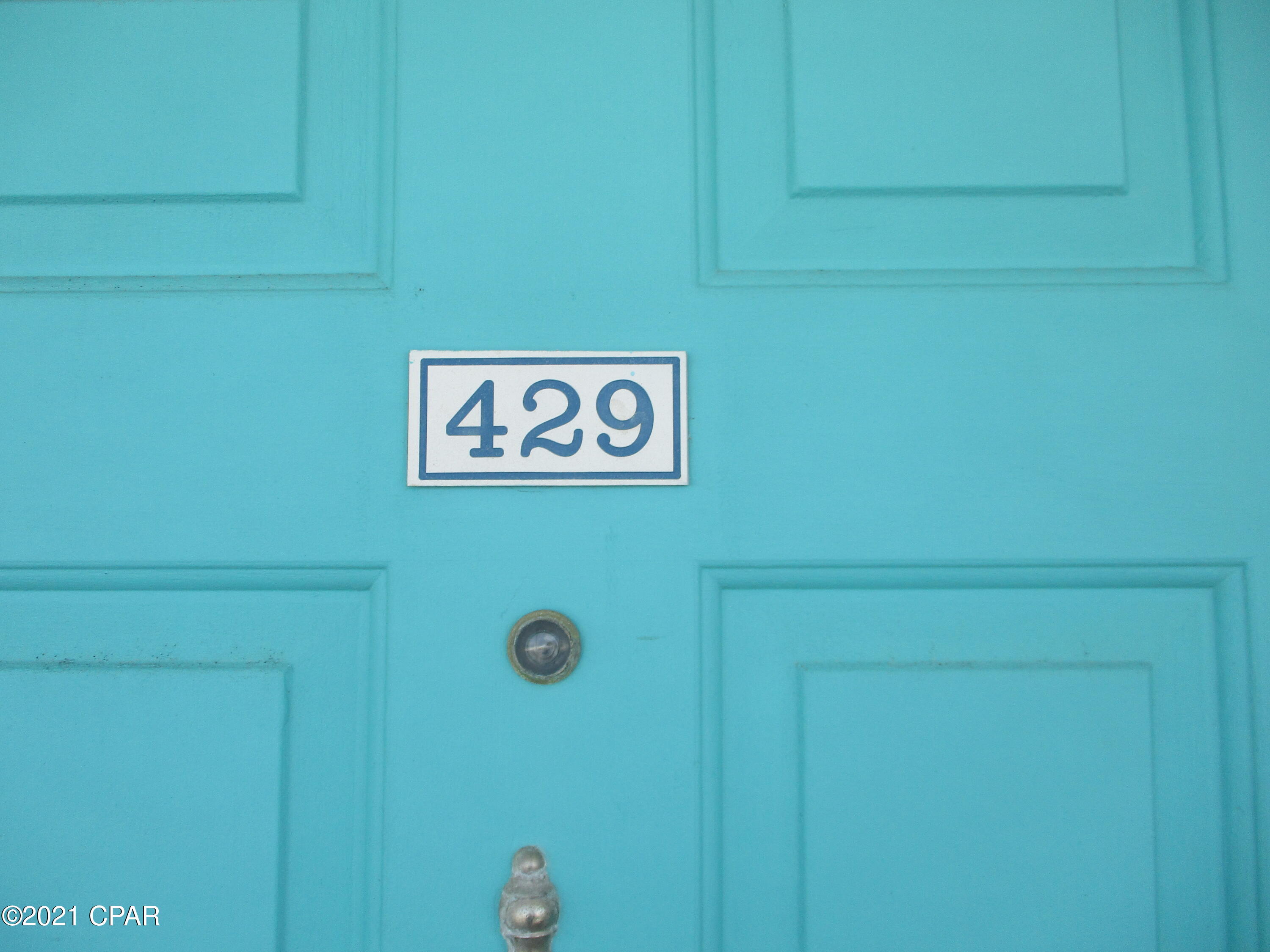 Fontainebleau Terrace - Residential