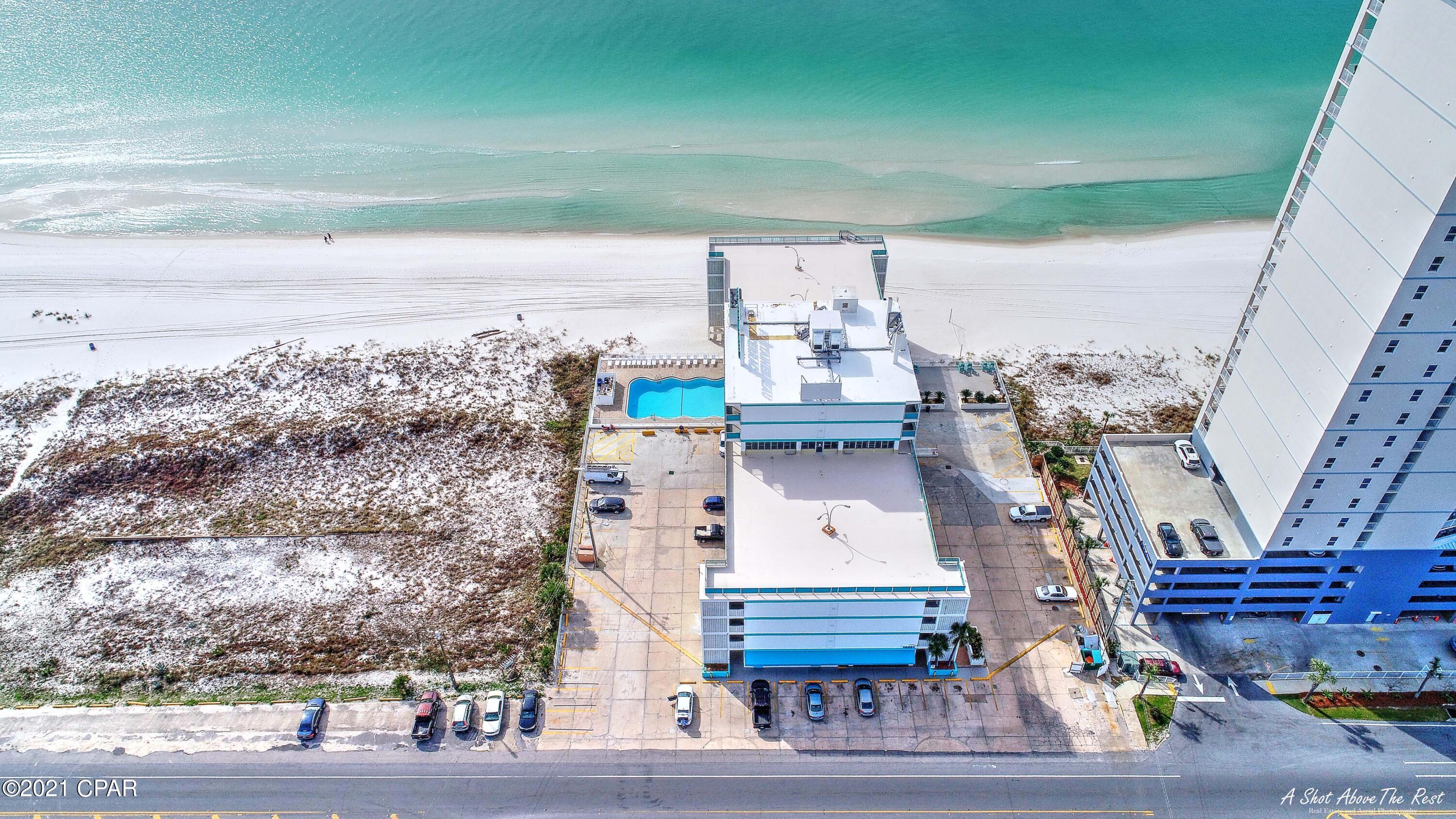 Fontainebleau Terrace - Residential