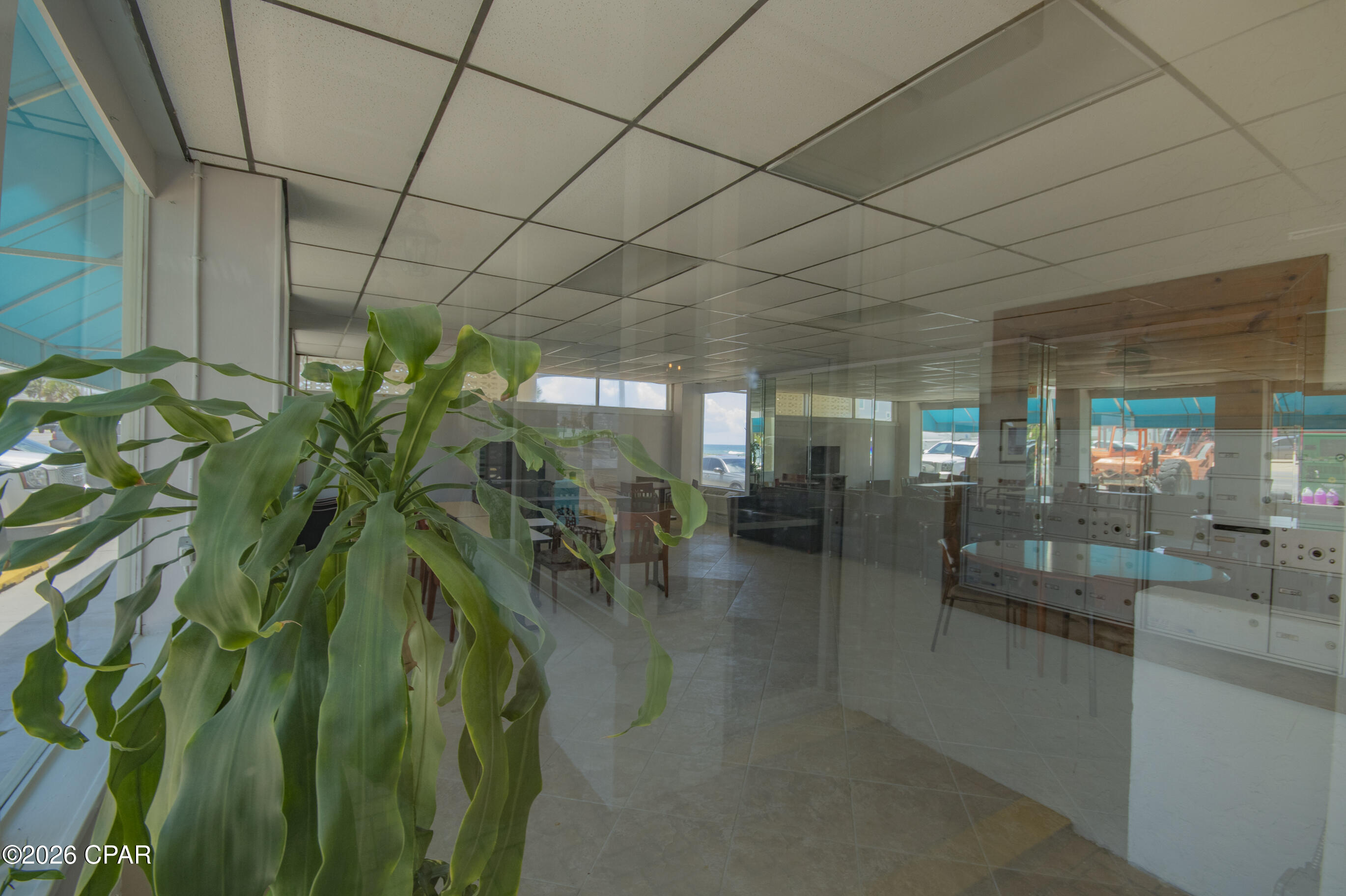 Fontainebleau Terrace - Residential