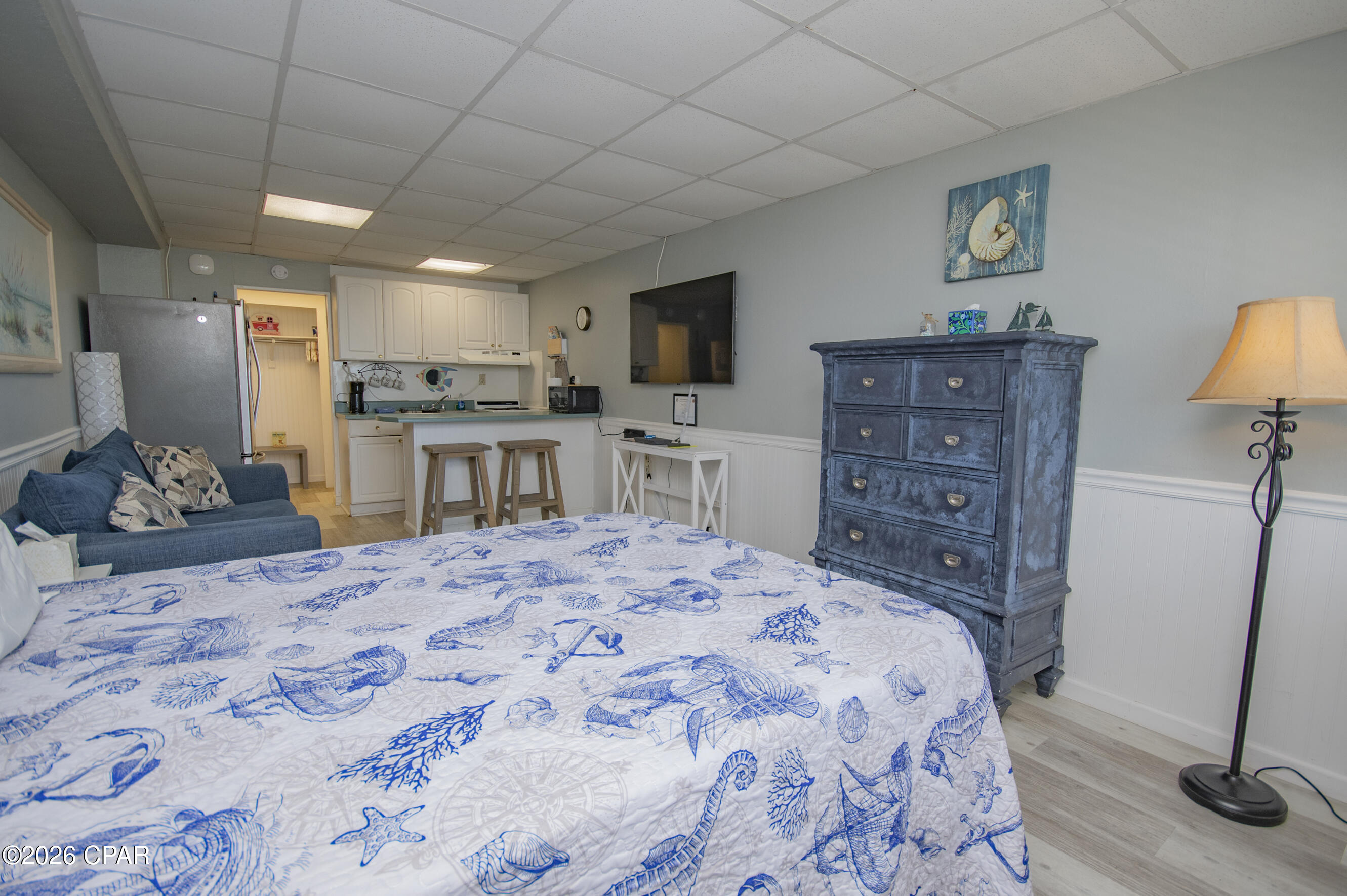 Fontainebleau Terrace - Residential