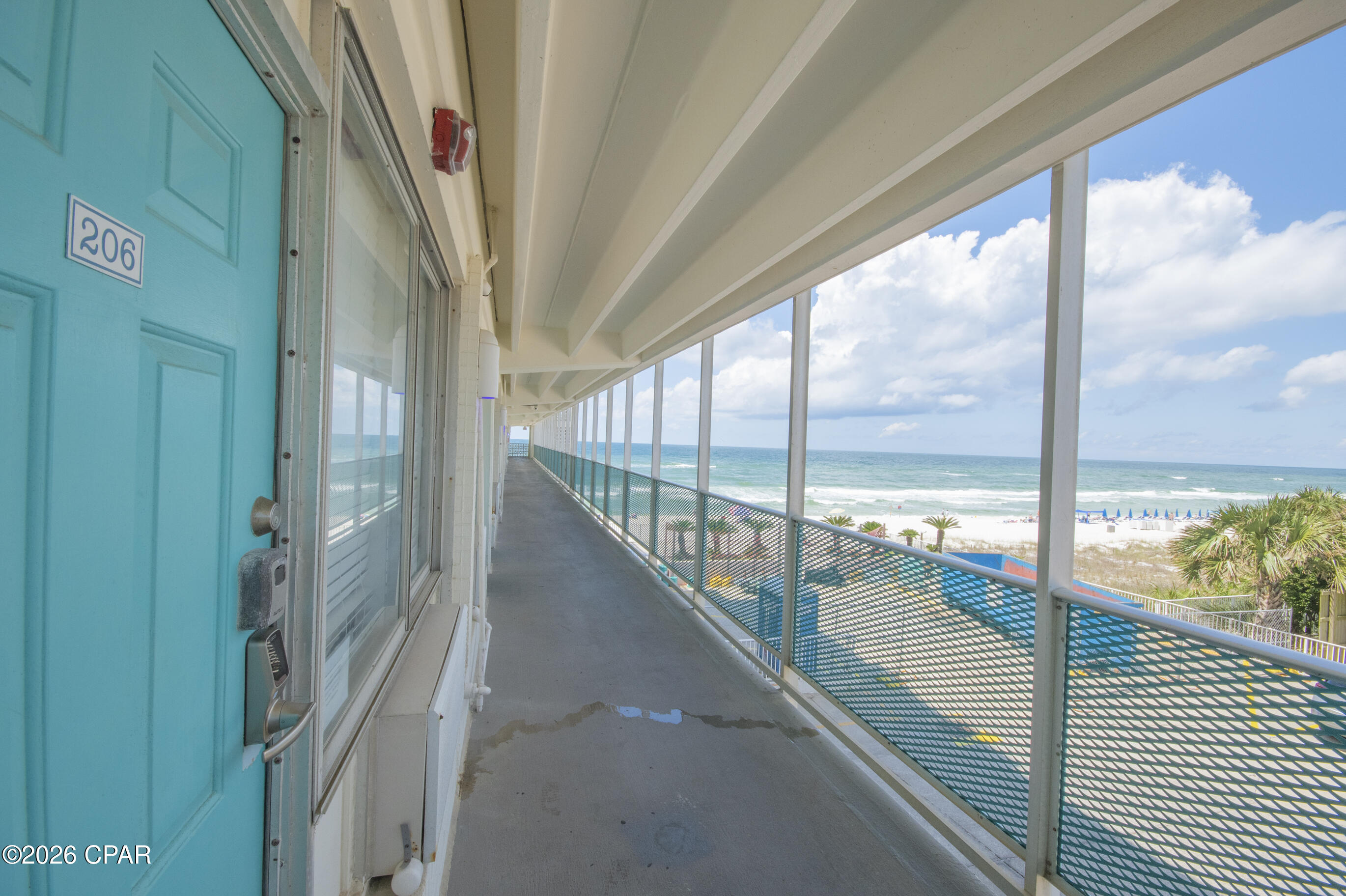 Fontainebleau Terrace - Residential