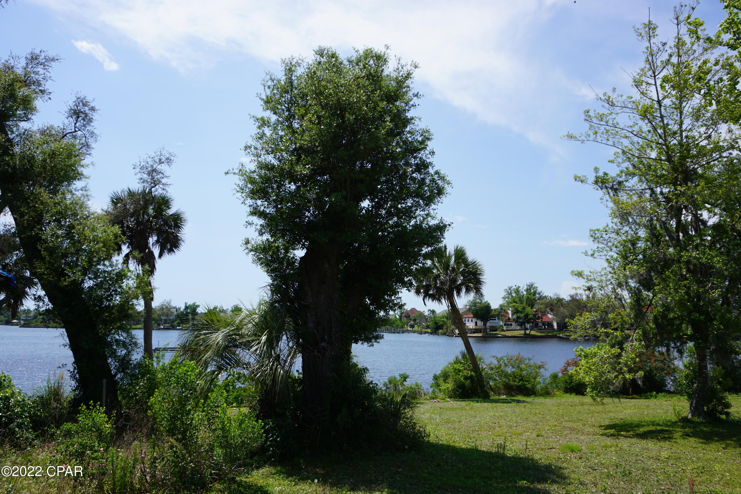 College Point Est 1st Sec - Land