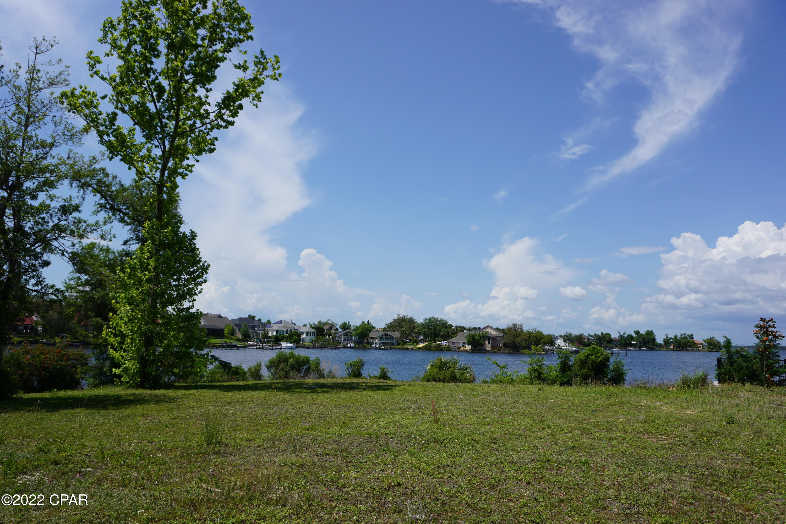 College Point Est 1st Sec - Land