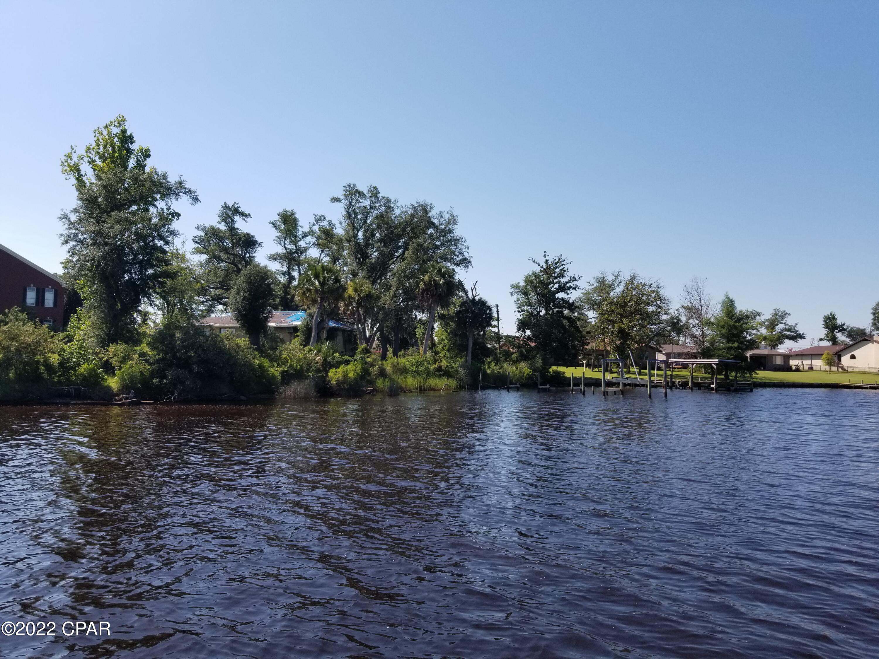 College Point Est 1st Sec - Land