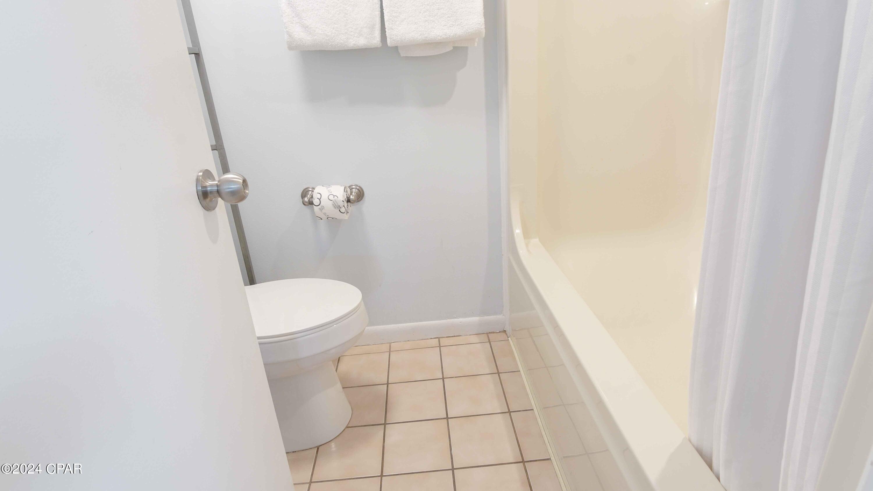 Edgewater Golf Villas II-A - Residential