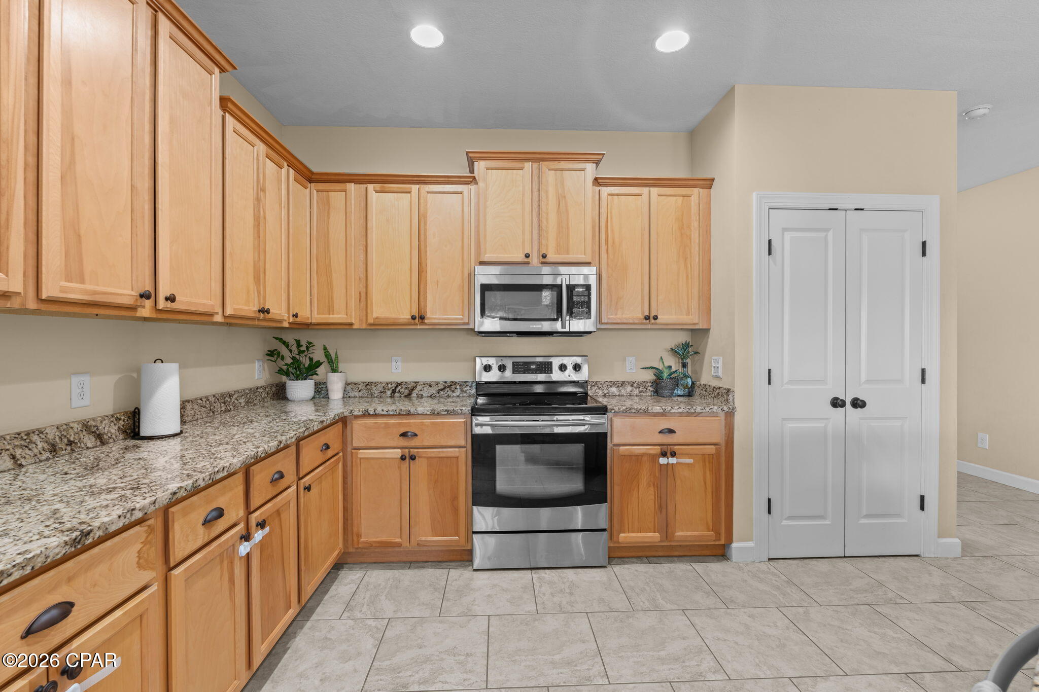 [No Recorded Subdiv] - Residential