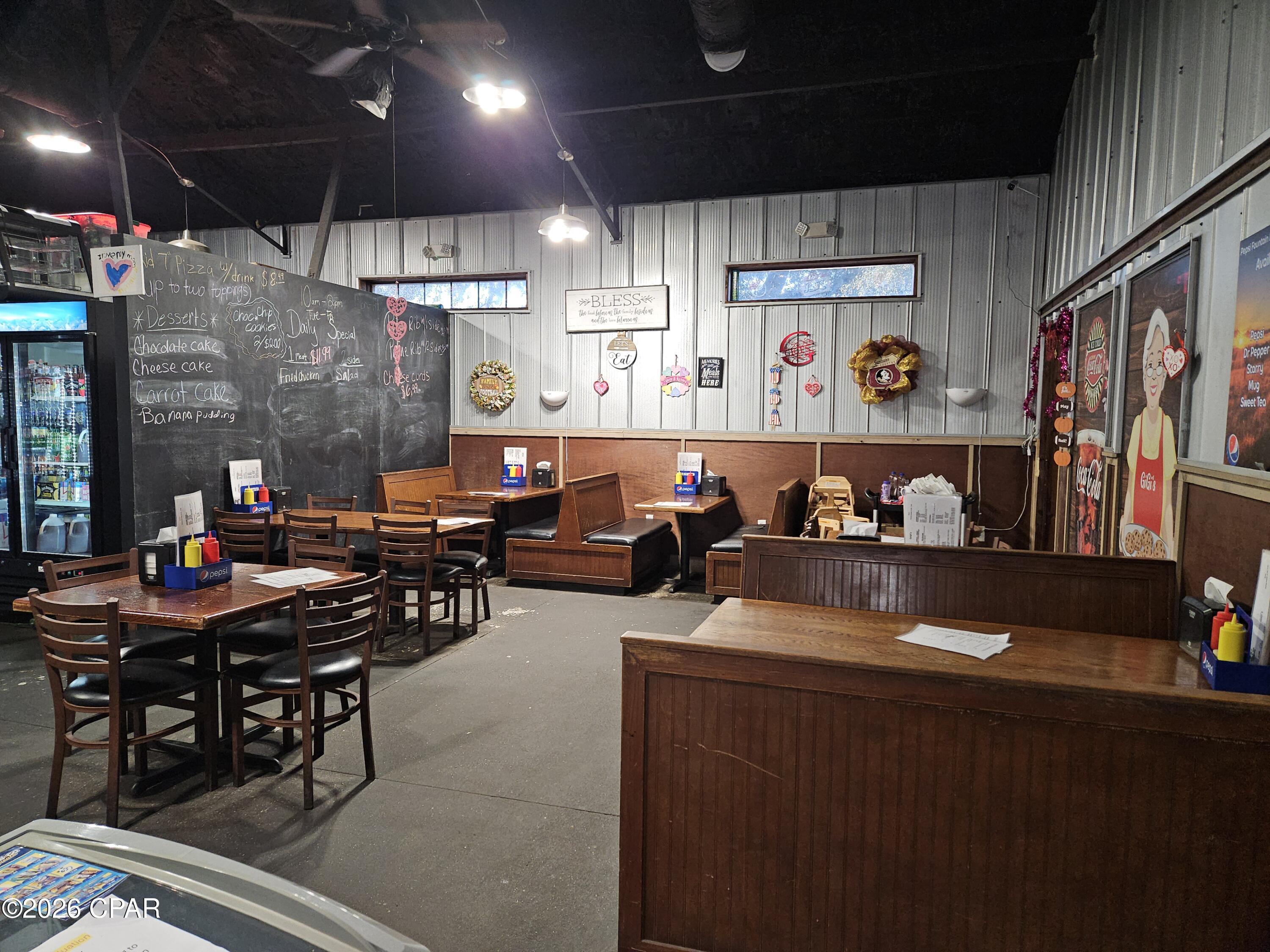 [No Recorded Subdiv] - Commercial Sale