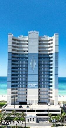 Twin Palms Resort - Residential