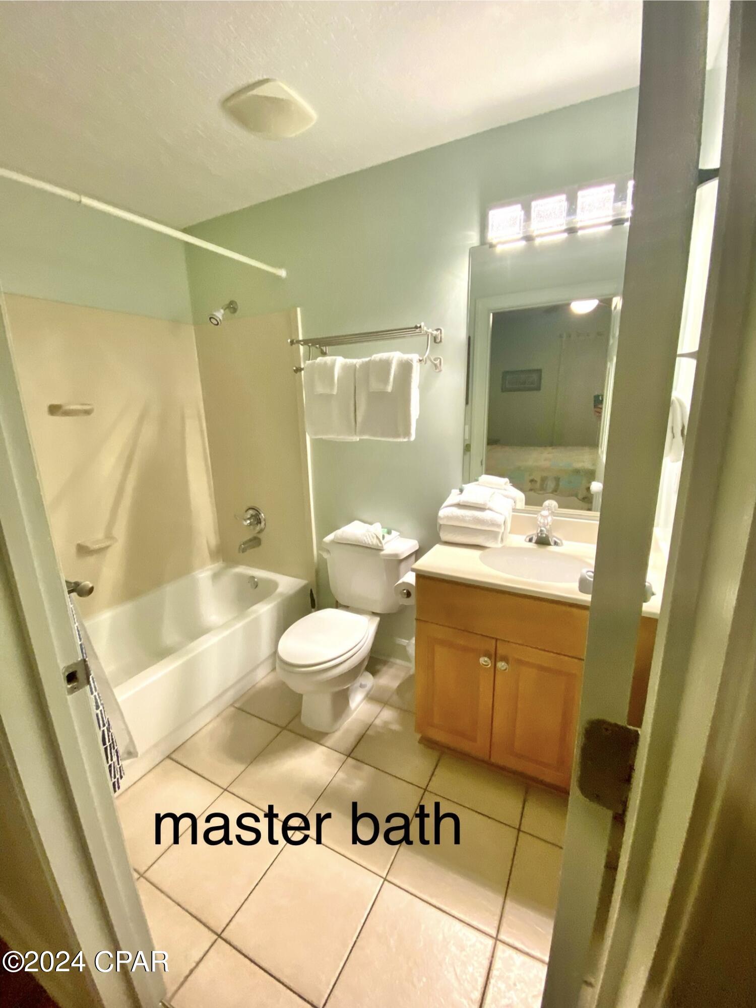 Twin Palms Resort - Residential