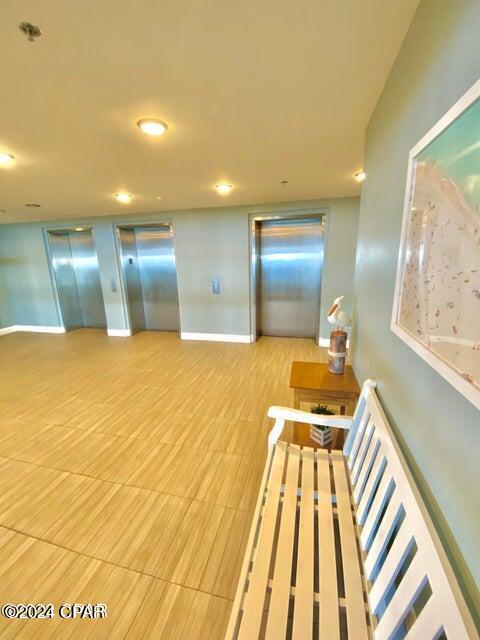 Twin Palms Resort - Residential