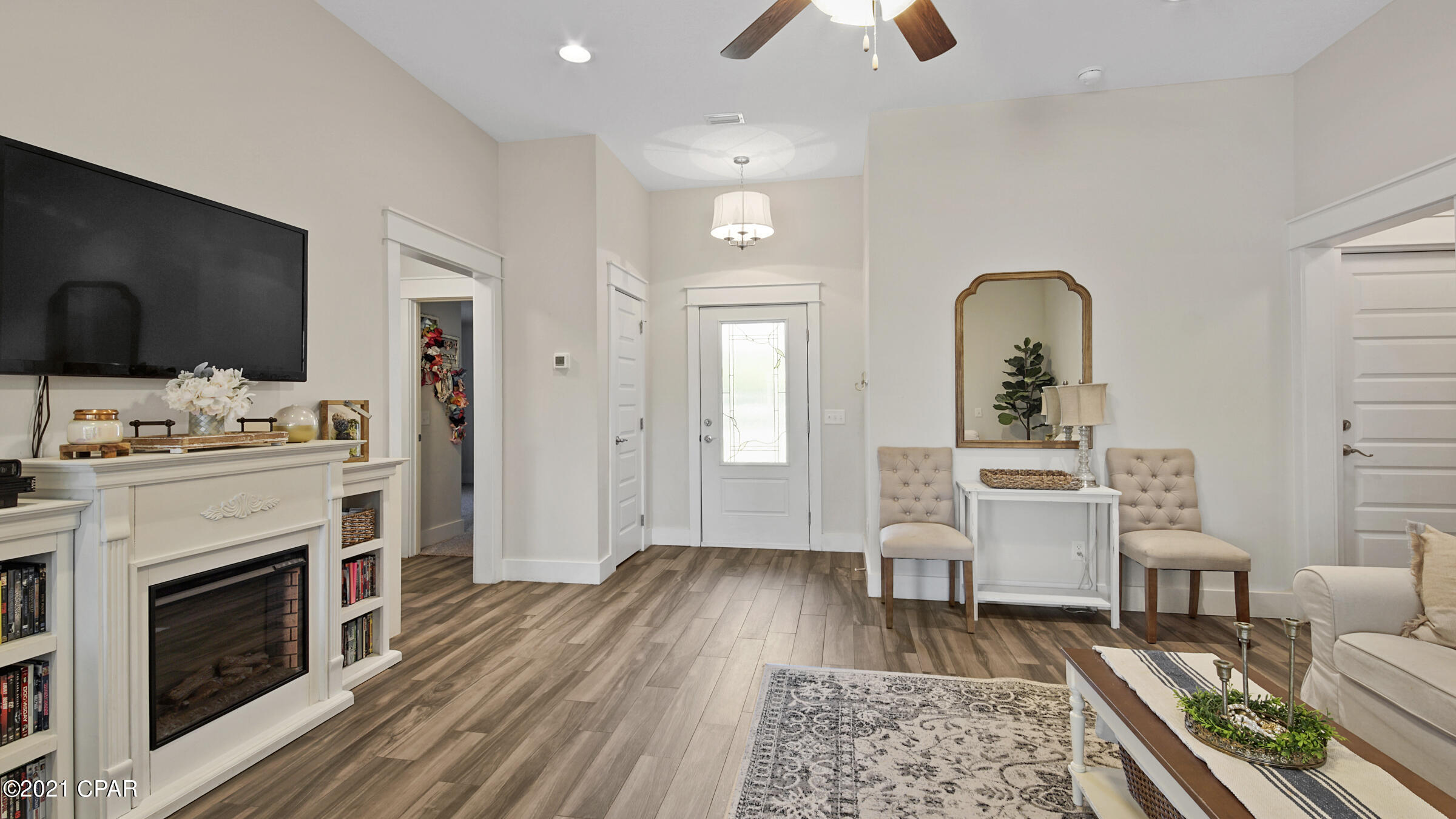 [No Recorded Subdiv] - Residential