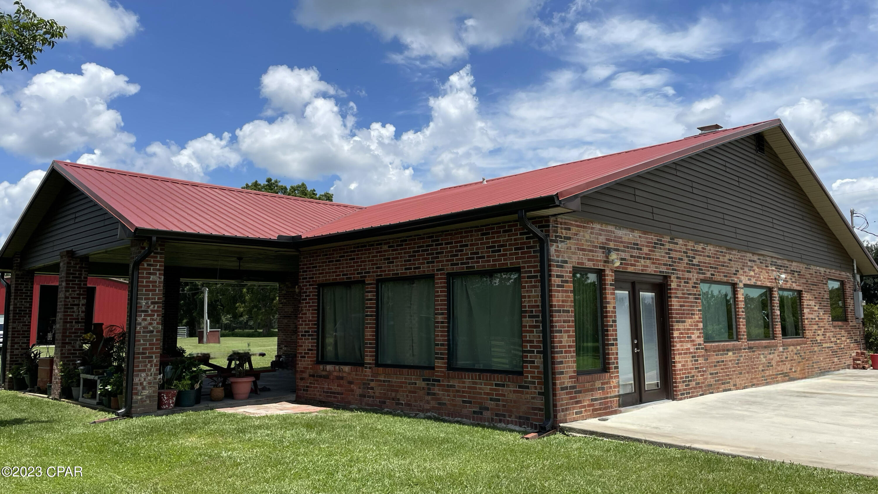 Bonifay - Residential