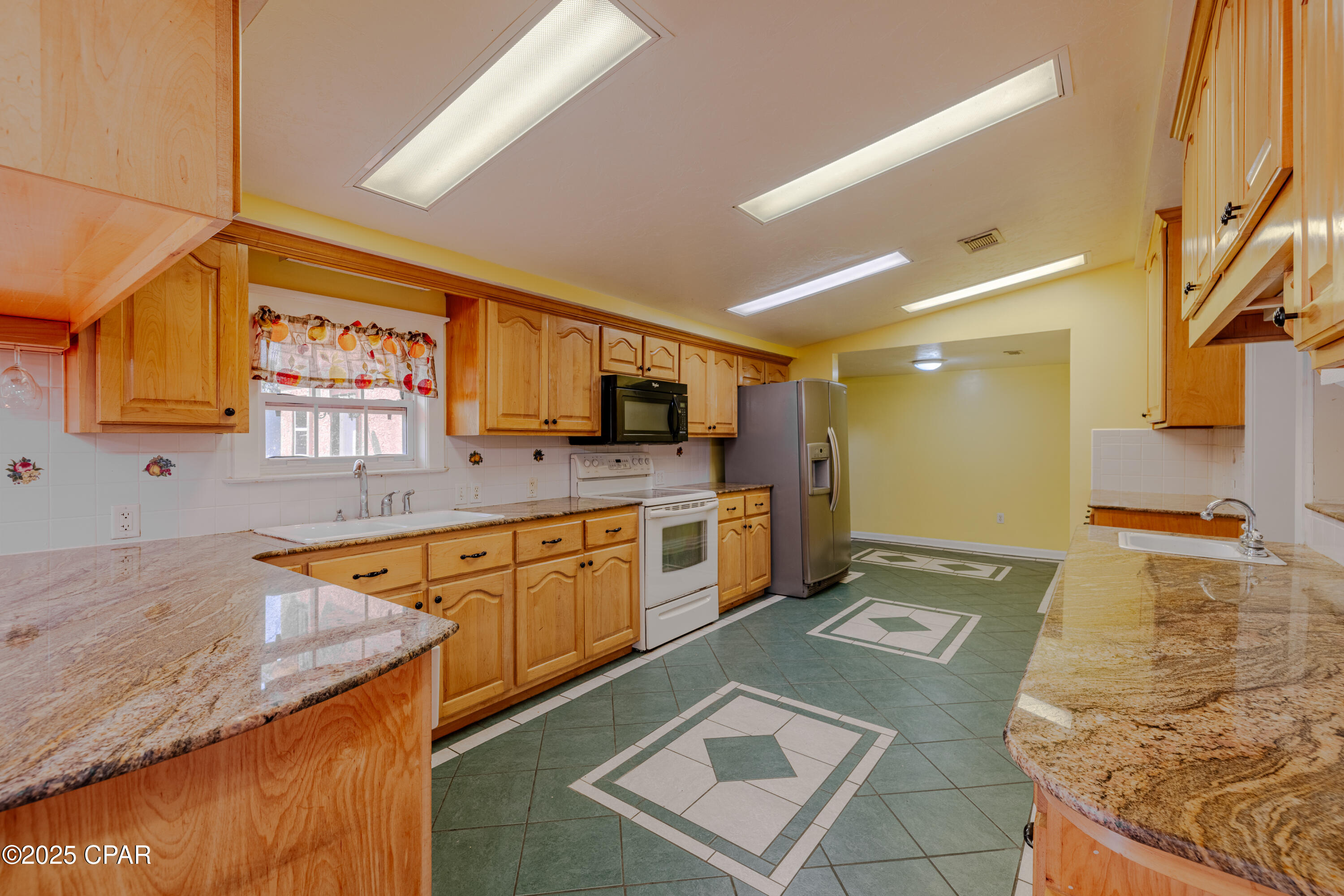 Bayhead Estates Unit 1 - Residential