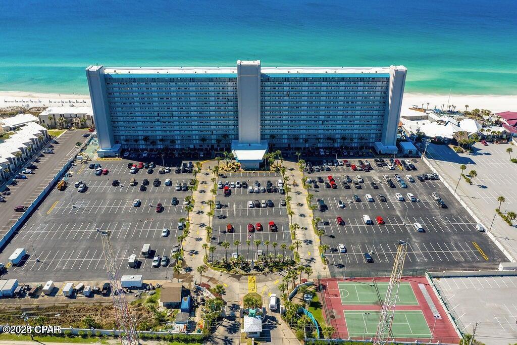 The Summit - Residential