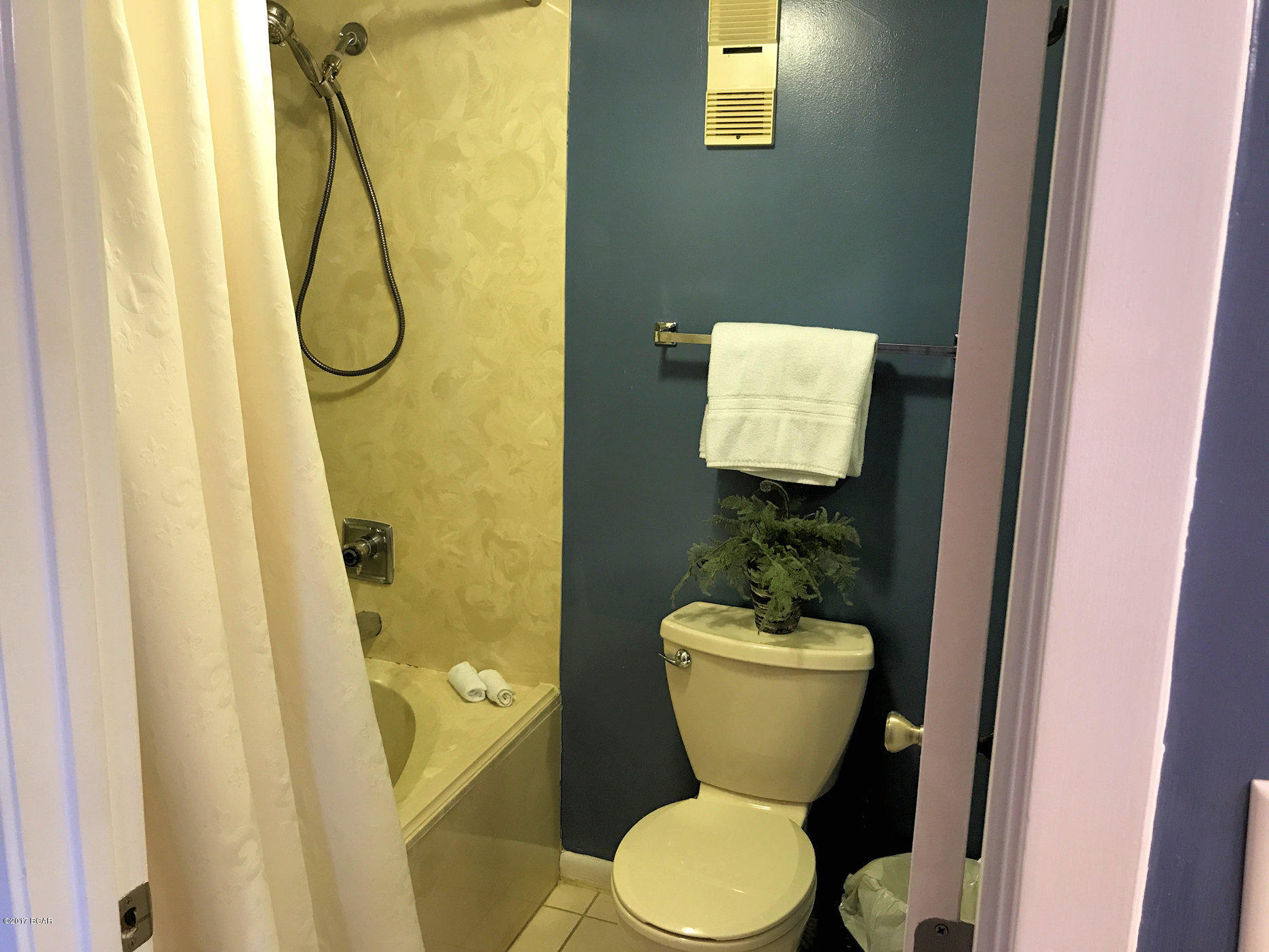 Edgewater Tower I - Residential