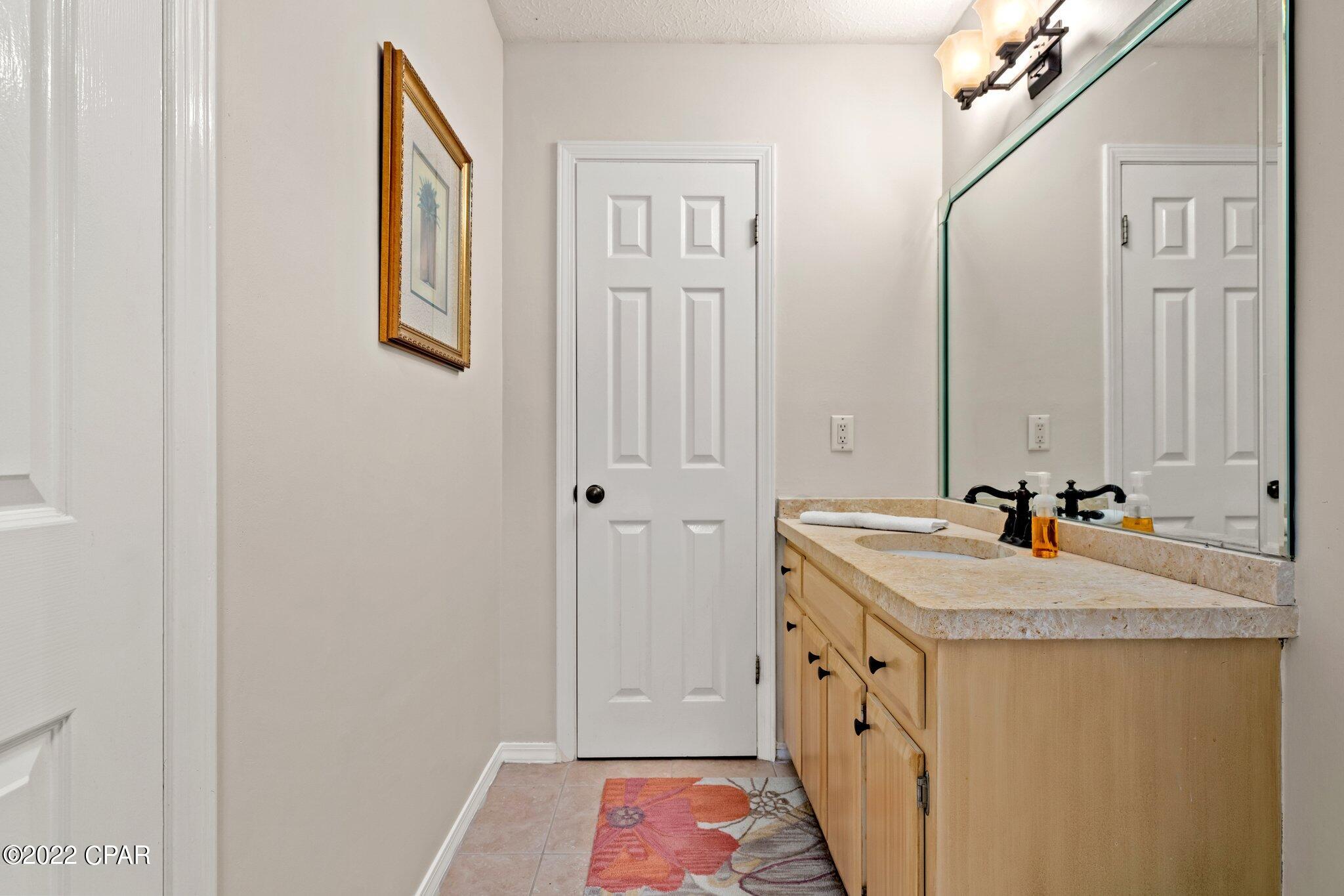 Colony Club Hrbr Ph 3 - Residential