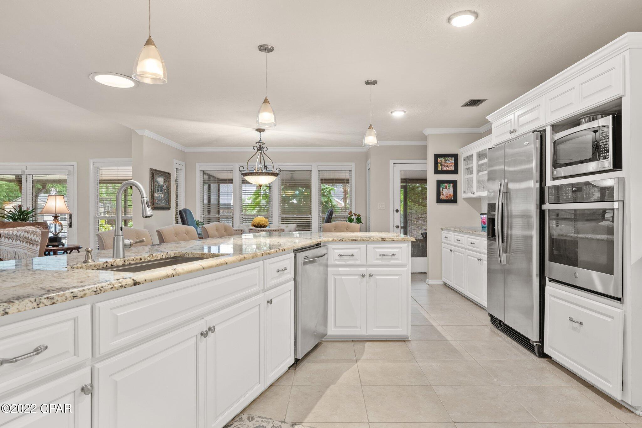 Colony Club Hrbr Ph 3 - Residential