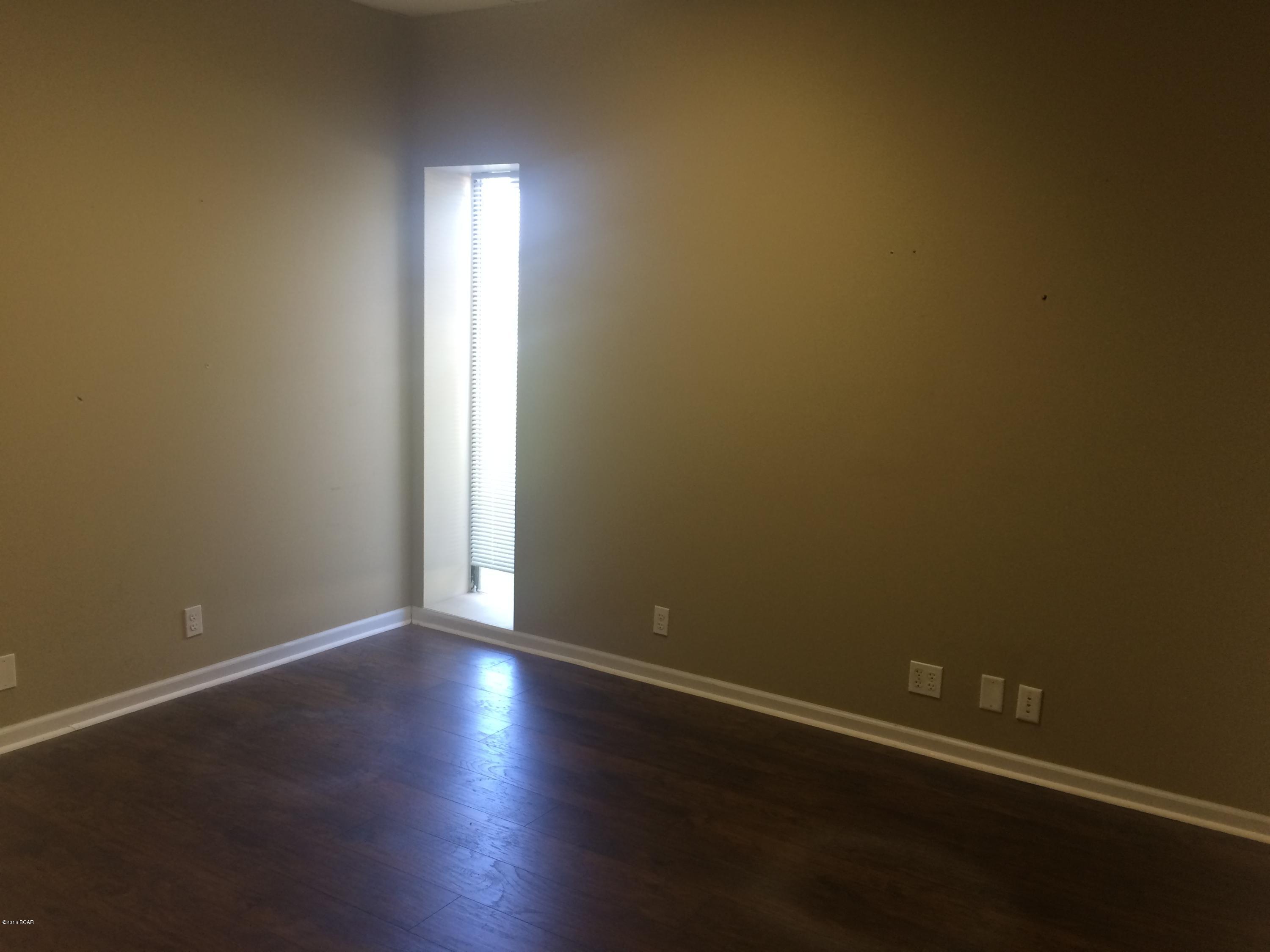 Mcelvey Commercial Park - Commercial Lease