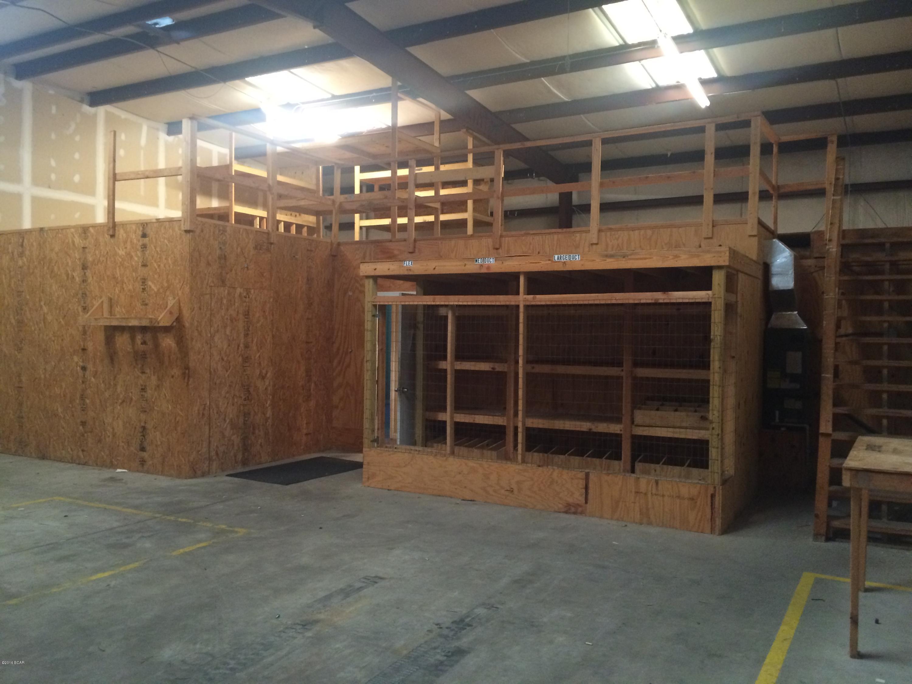 Mcelvey Commercial Park - Commercial Lease