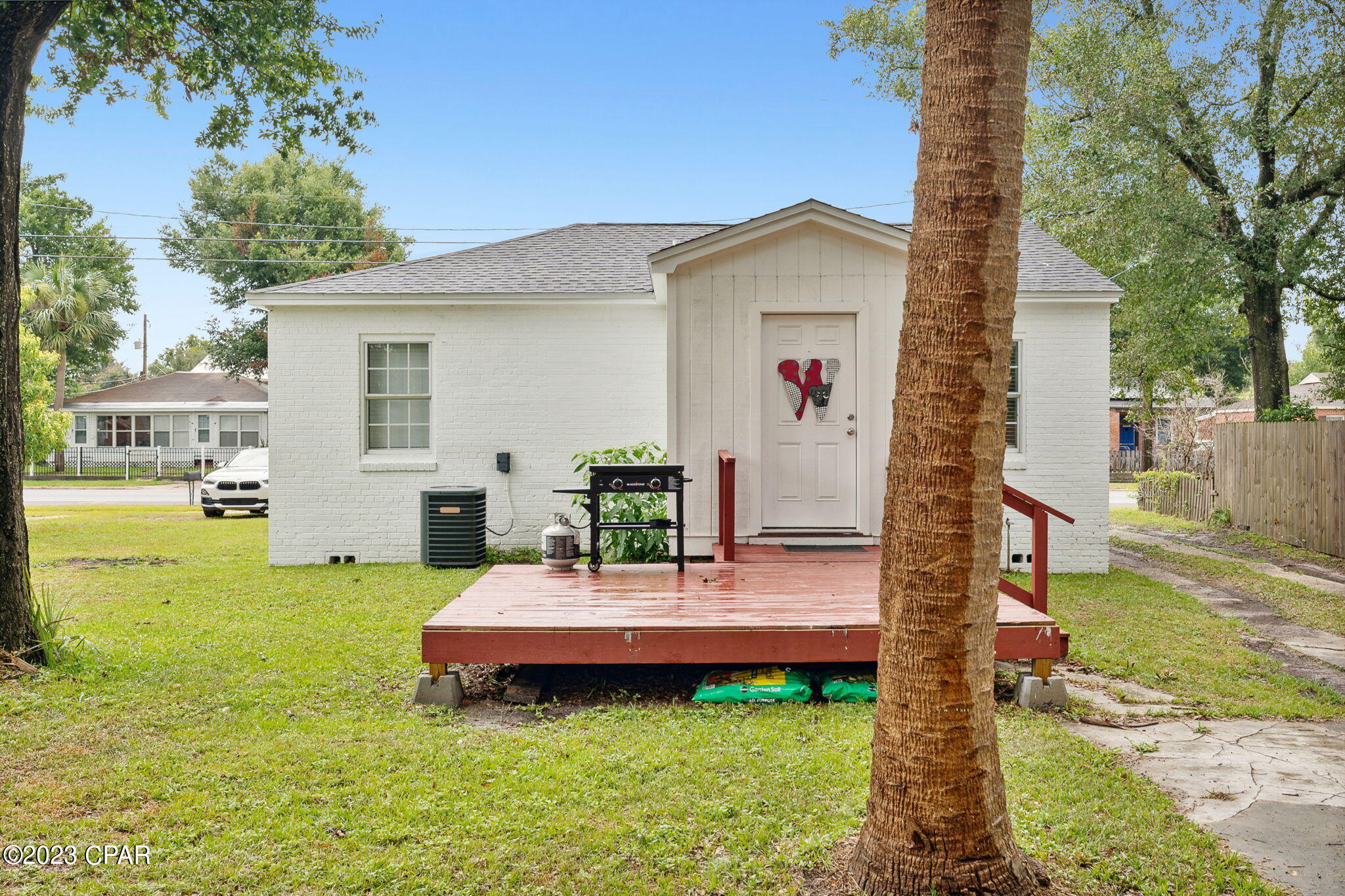 [No Recorded Subdiv] - Residential