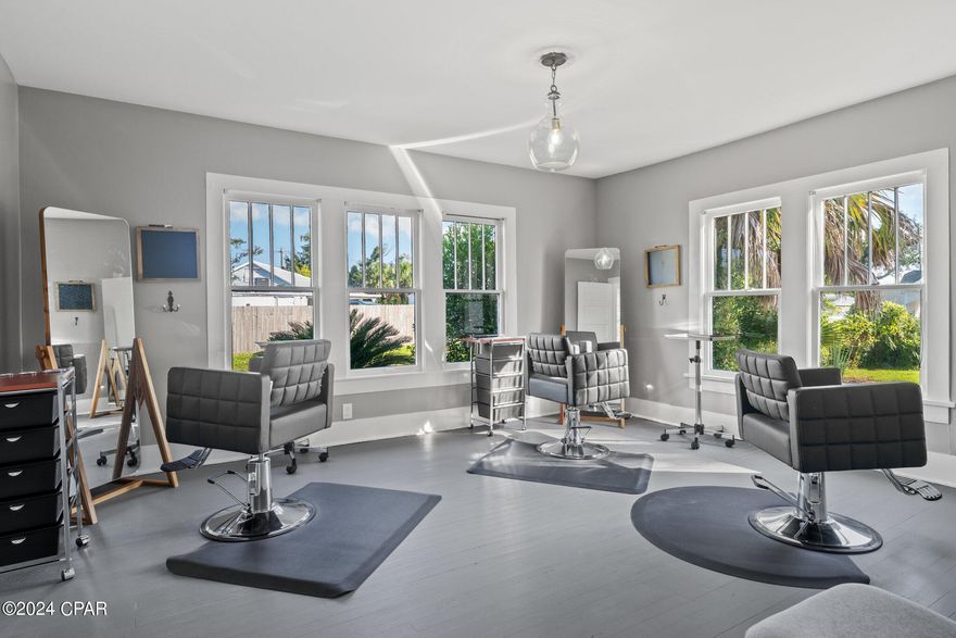 Great mixed use property. Currently is a solon but can be transformed back into a cute Airbnb or home for a family. Next to all of St Andrews and Downtown. Short bike ride to the water!