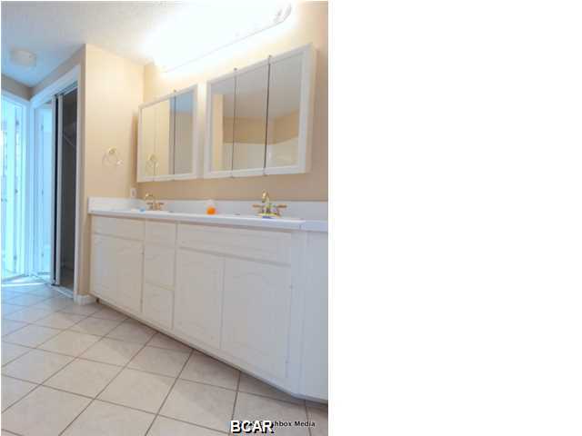 Venture Out Travel Trail - Residential