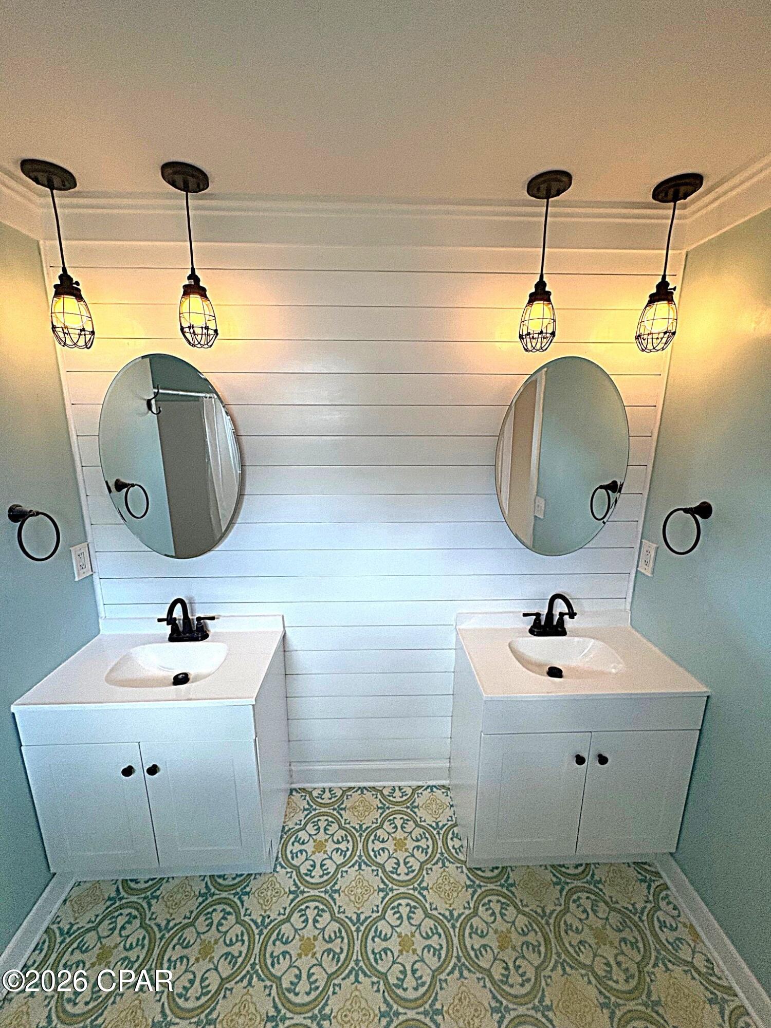 Country Club Hills #2 - Residential