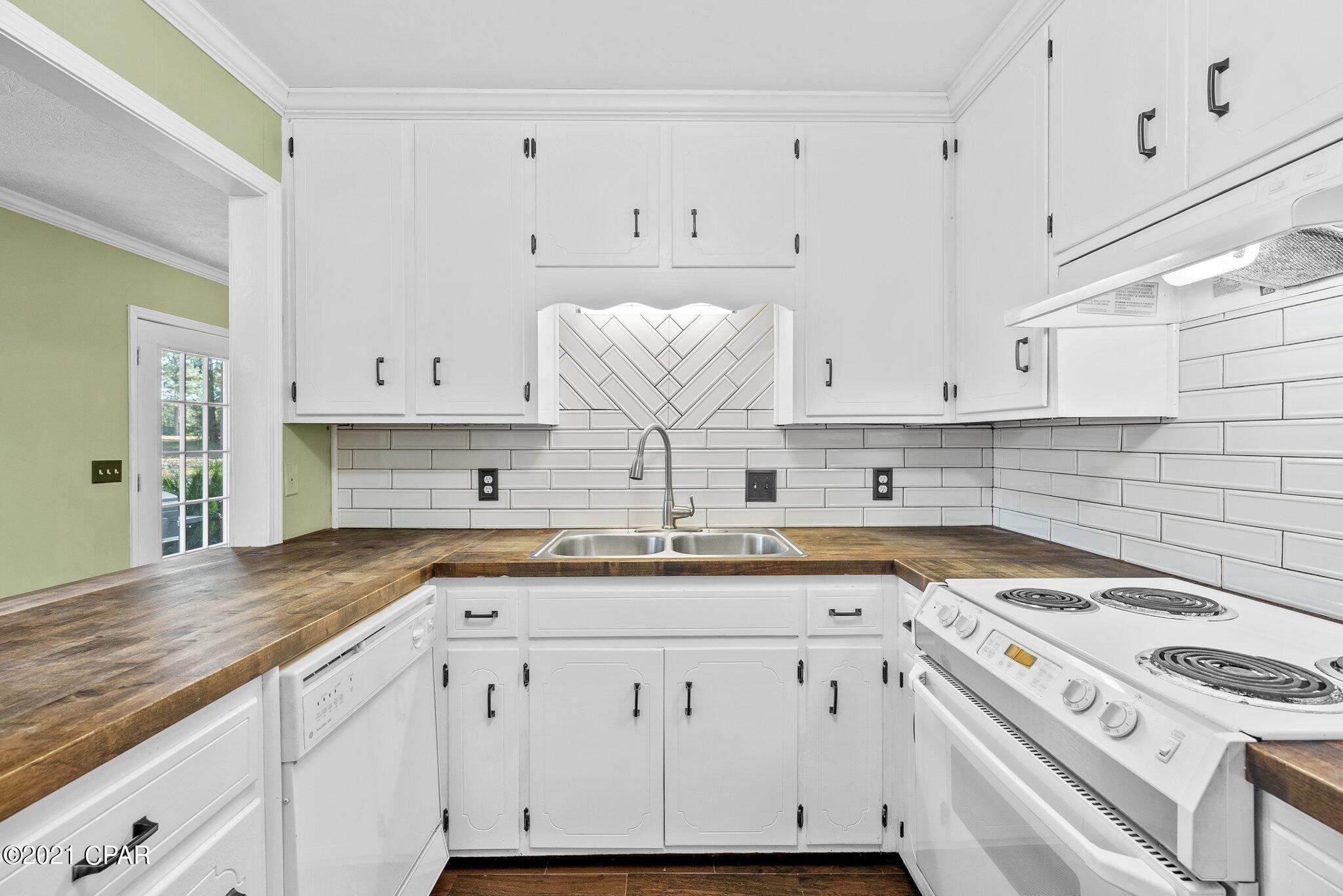 Dogwood Lakes - Residential