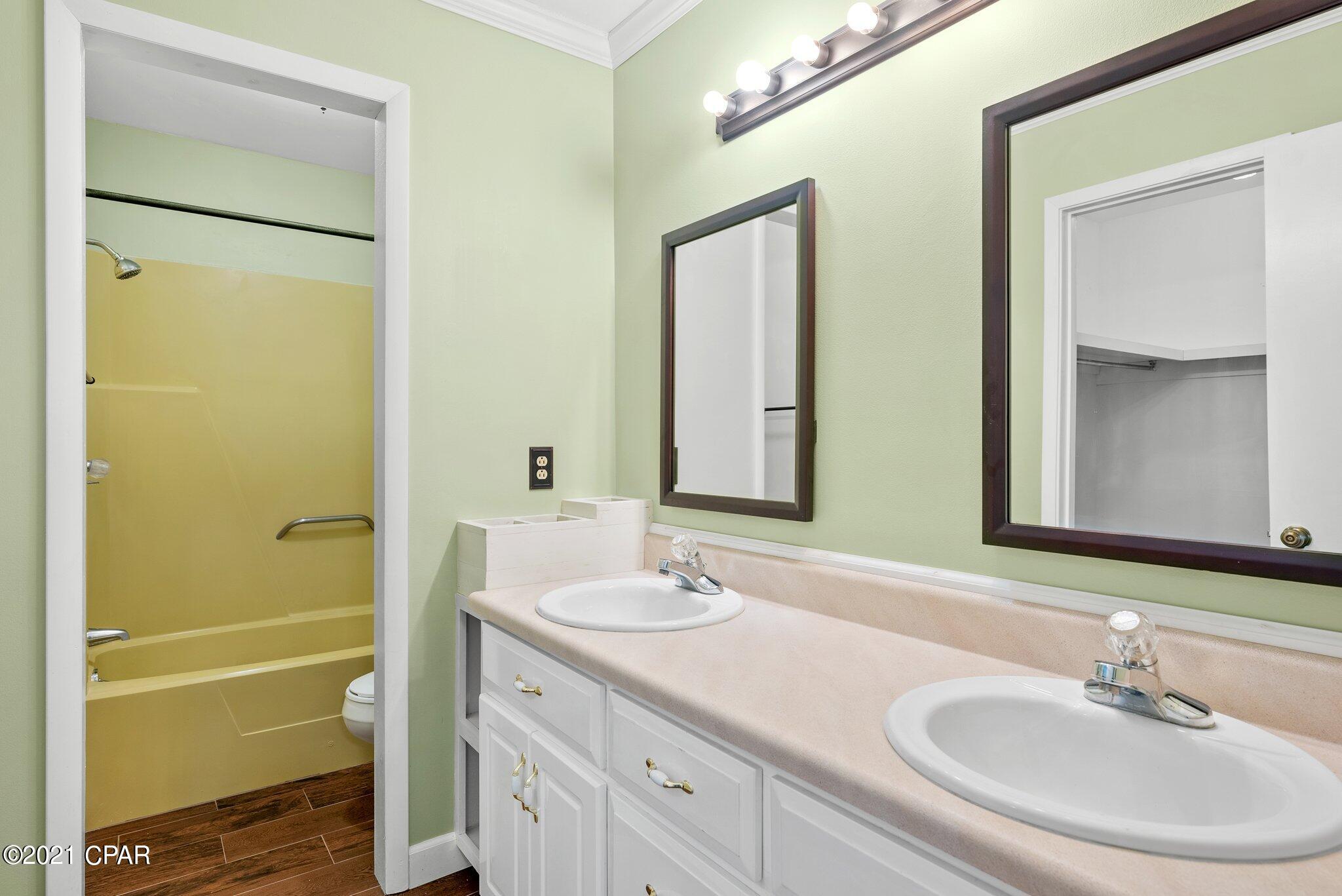 Dogwood Lakes - Residential