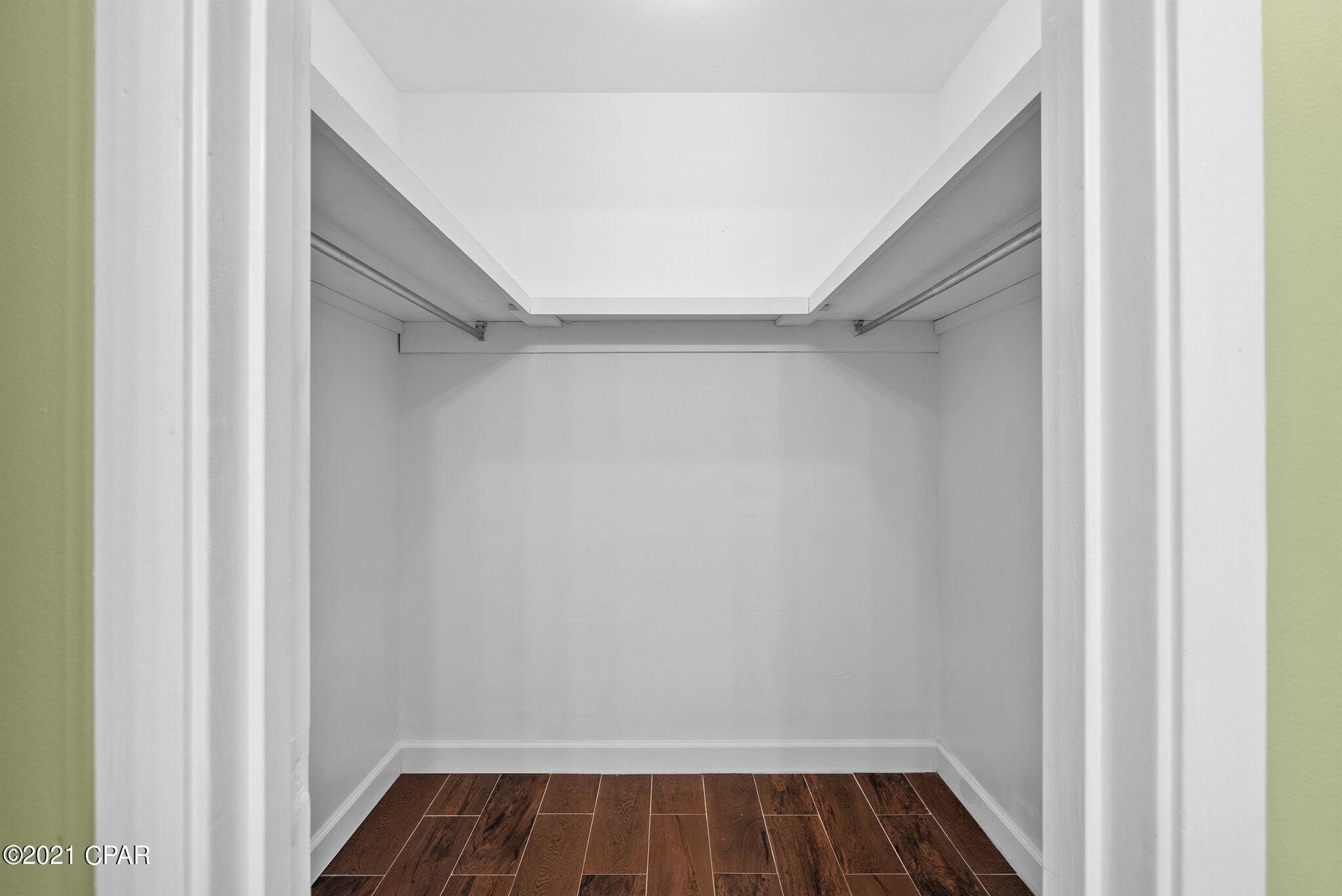 Dogwood Lakes - Residential