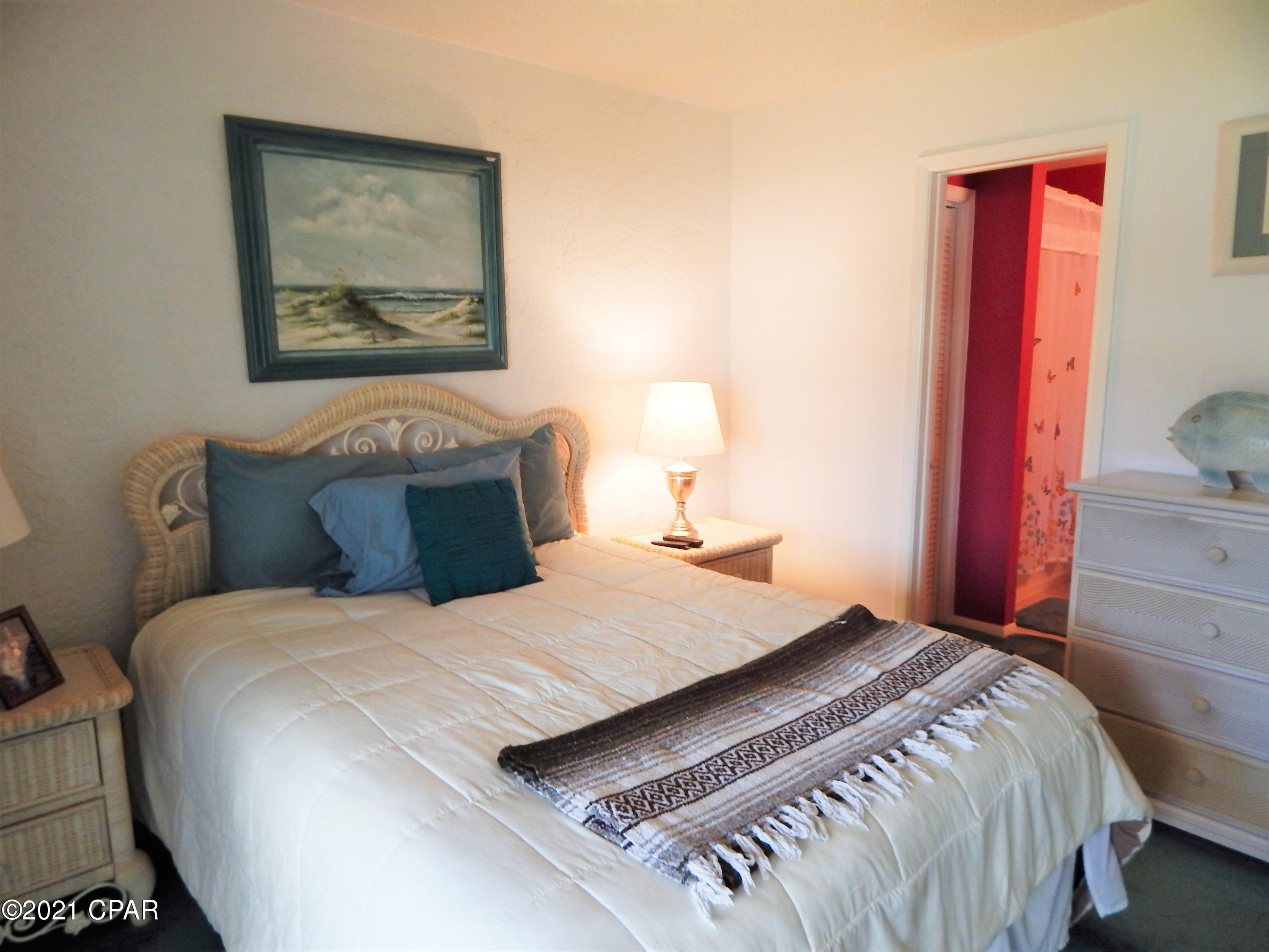 Palisades Condo Ph 1 - Residential