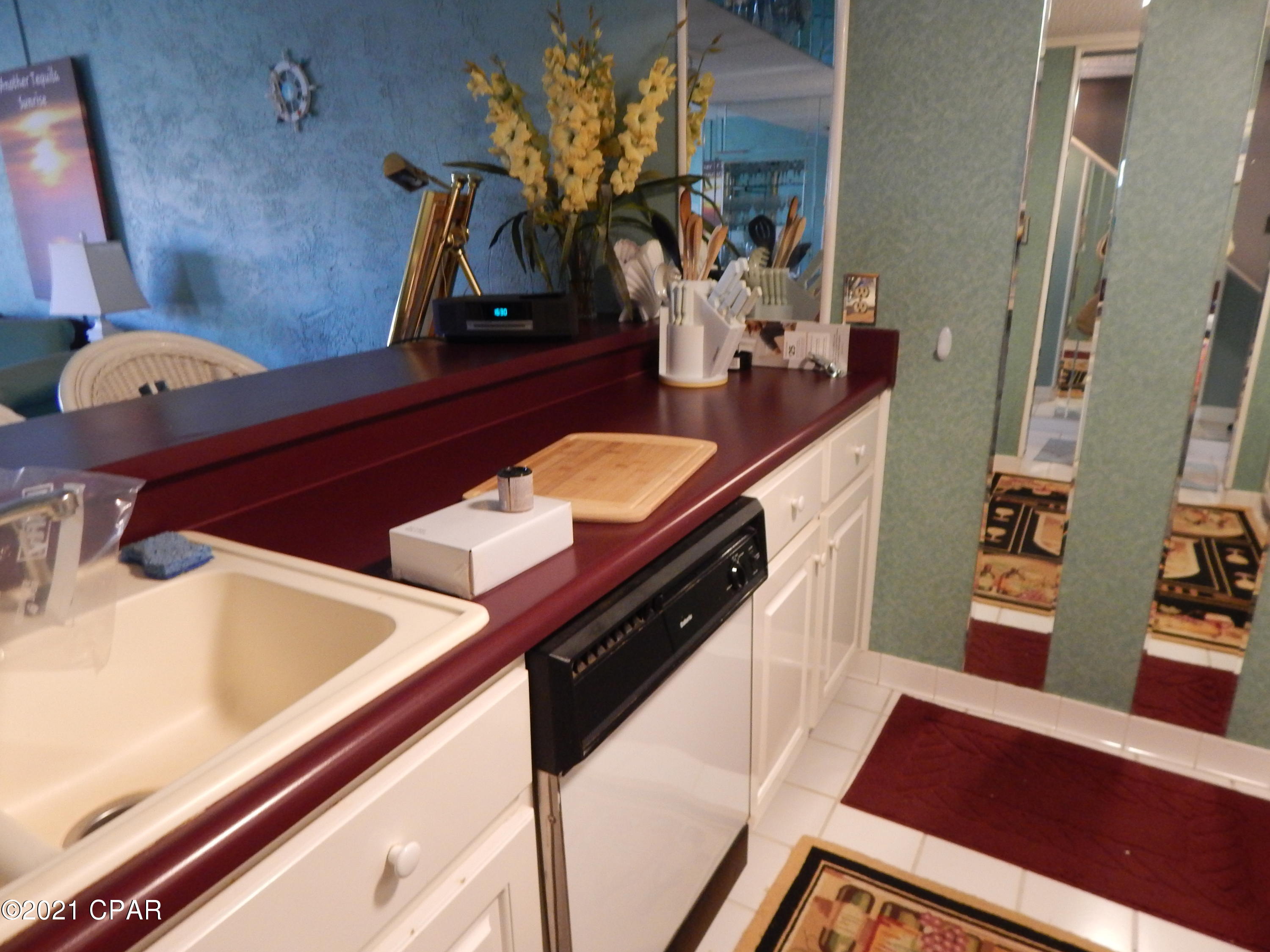 Palisades Condo Ph 1 - Residential