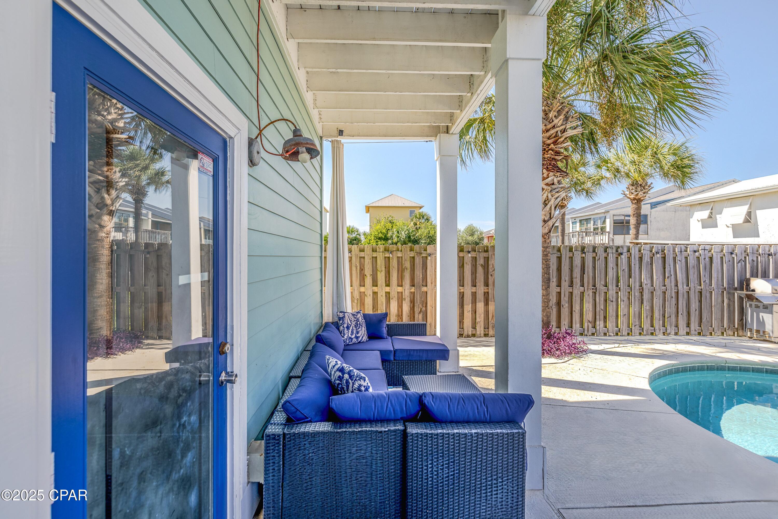Gulf Lagoon Beach - Residential