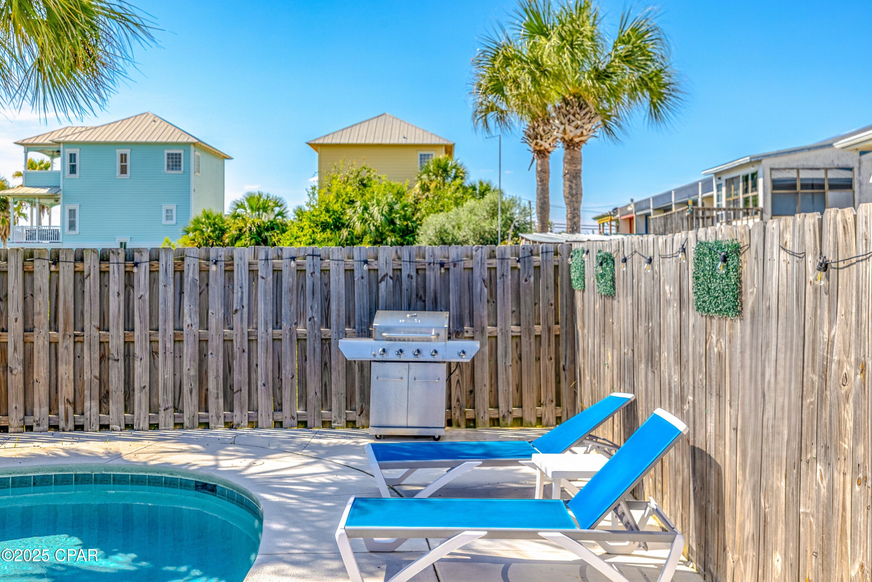 Gulf Lagoon Beach - Residential